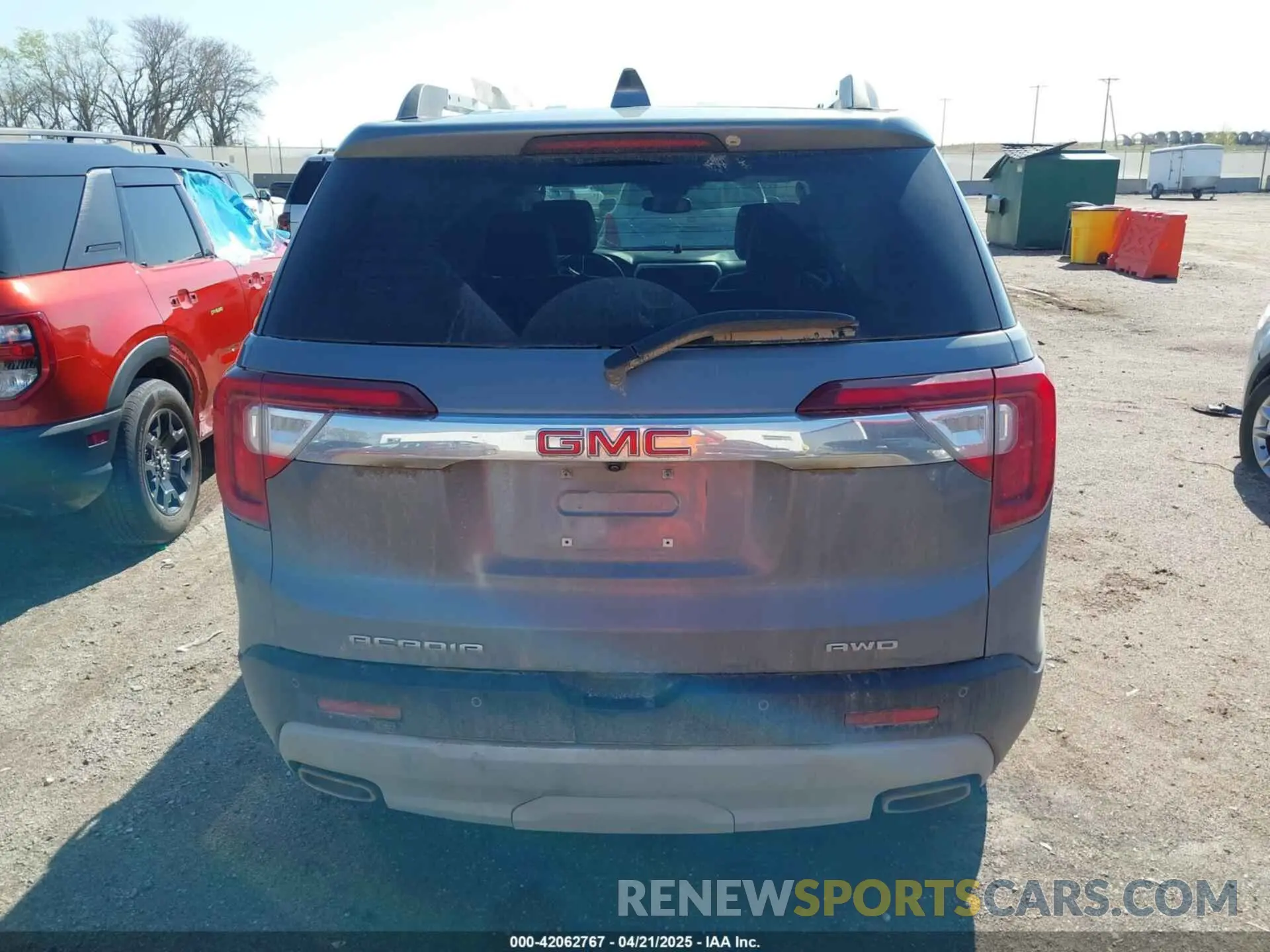 17 Фотография поврежденного автомобиля 1GKKNULSXMZ102801 GMC ACADIA 2021