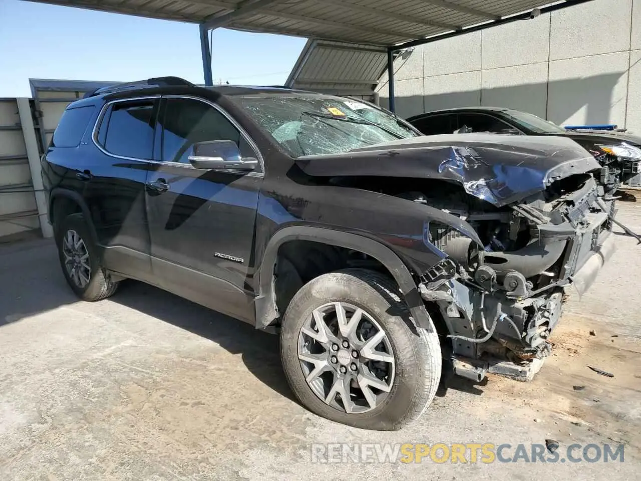 4 Photograph of a damaged car 1GKKNKL40NZ143218 GMC ACADIA 2022