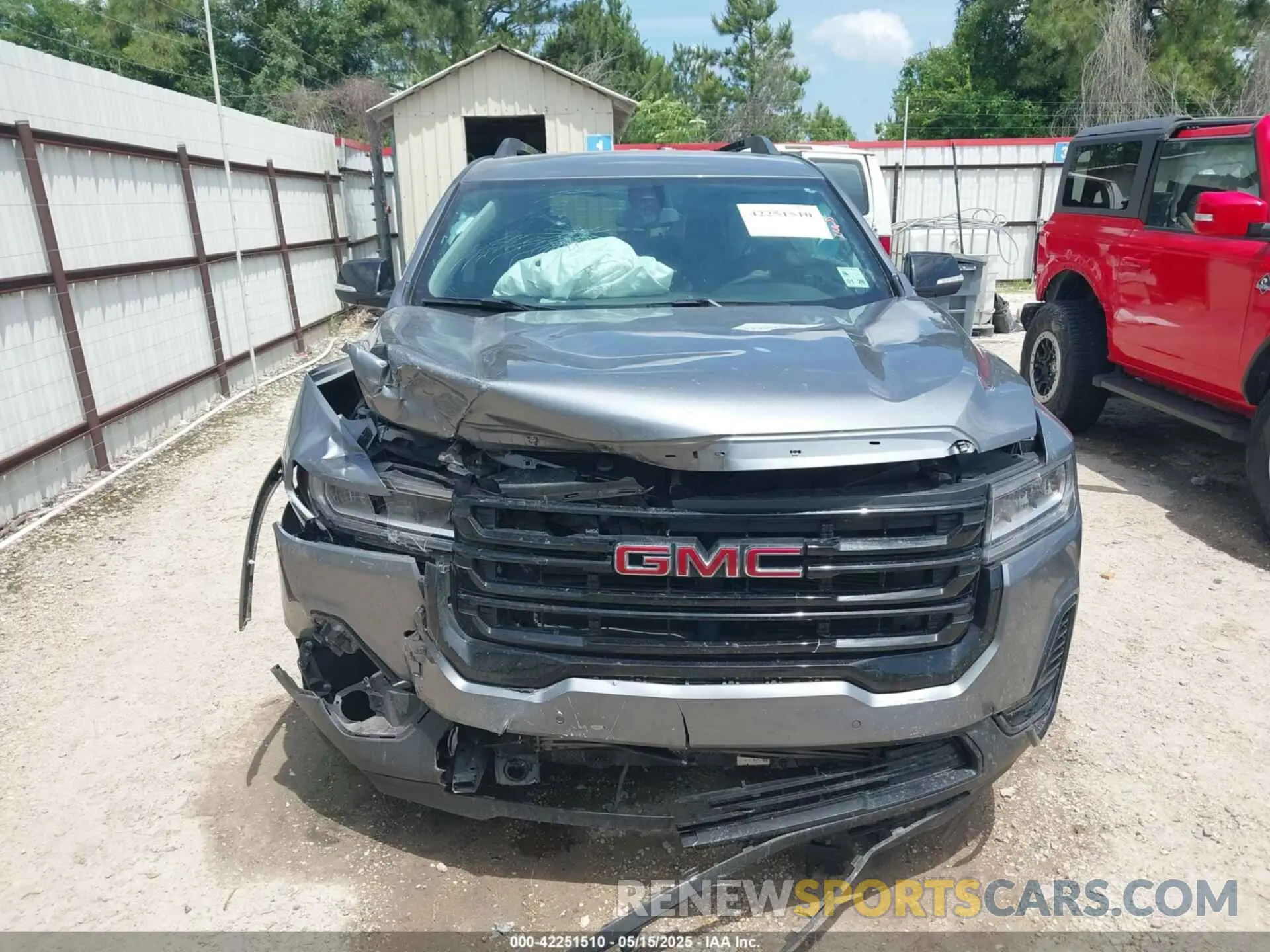 12 Photograph of a damaged car 1GKKNKL45NZ117388 GMC ACADIA 2022