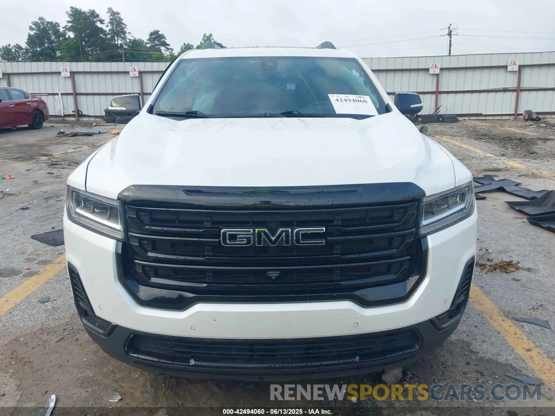 12 Photograph of a damaged car 1GKKNMLS0NZ175371 GMC ACADIA 2022