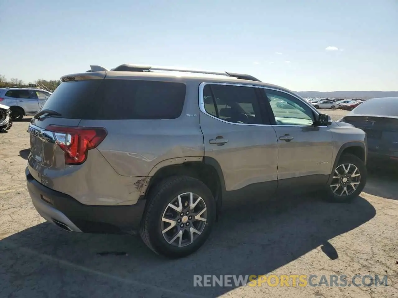 3 Фотография поврежденного автомобиля 1GKKNRL40NZ173070 GMC ACADIA 2022