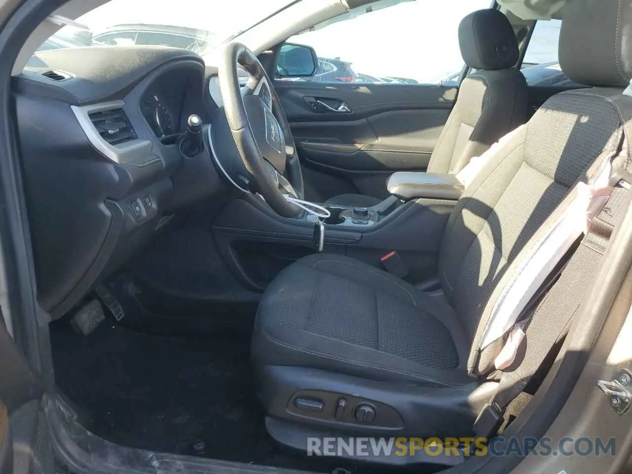 7 Фотография поврежденного автомобиля 1GKKNRL40NZ173070 GMC ACADIA 2022