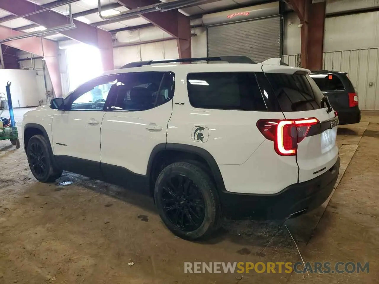 2 Фотография поврежденного автомобиля 1GKKNRL44NZ106908 GMC ACADIA 2022