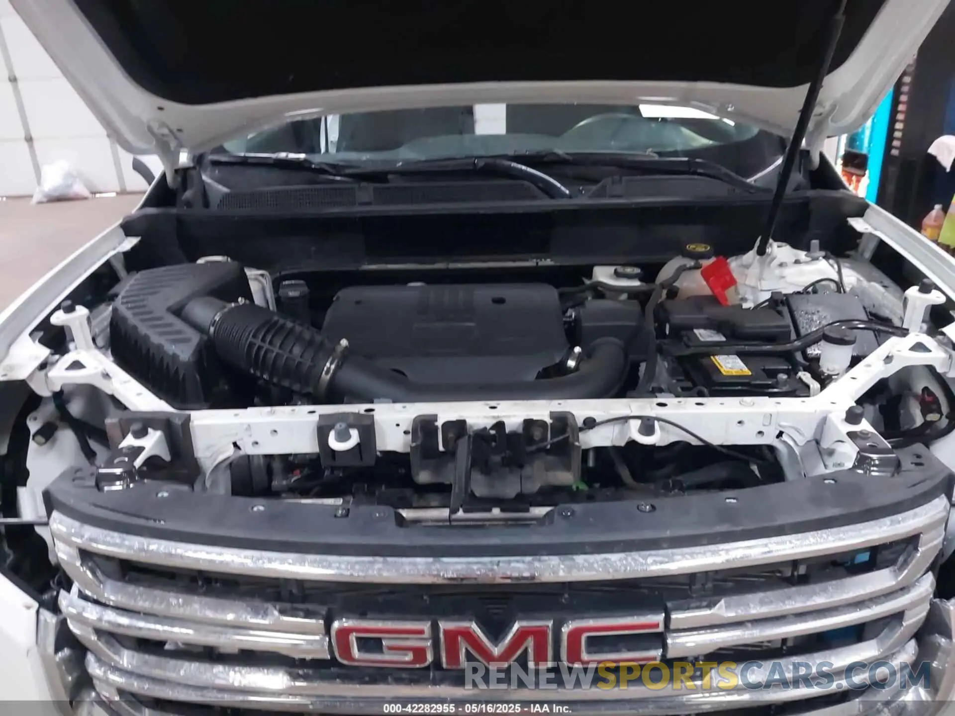 10 Фотография поврежденного автомобиля 1GKKNRL45NZ158256 GMC ACADIA 2022