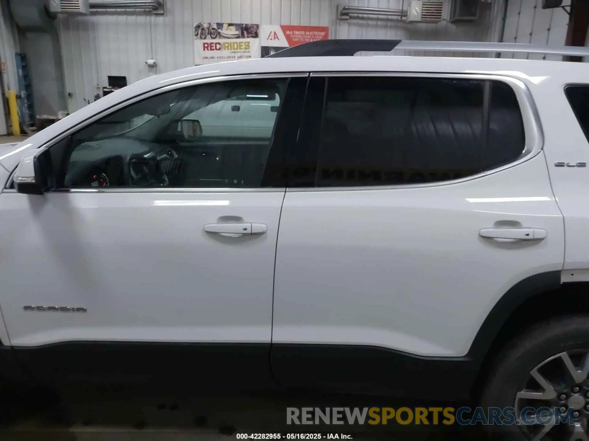 15 Фотография поврежденного автомобиля 1GKKNRL45NZ158256 GMC ACADIA 2022