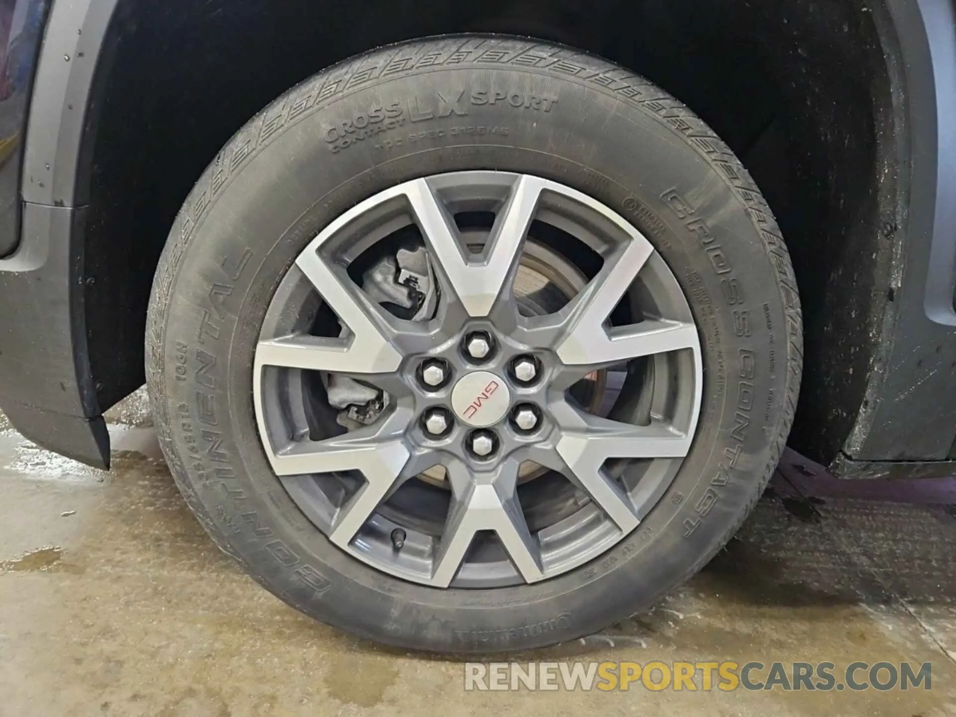 11 Фотография поврежденного автомобиля 1GKKNRL49NZ126474 GMC ACADIA 2022