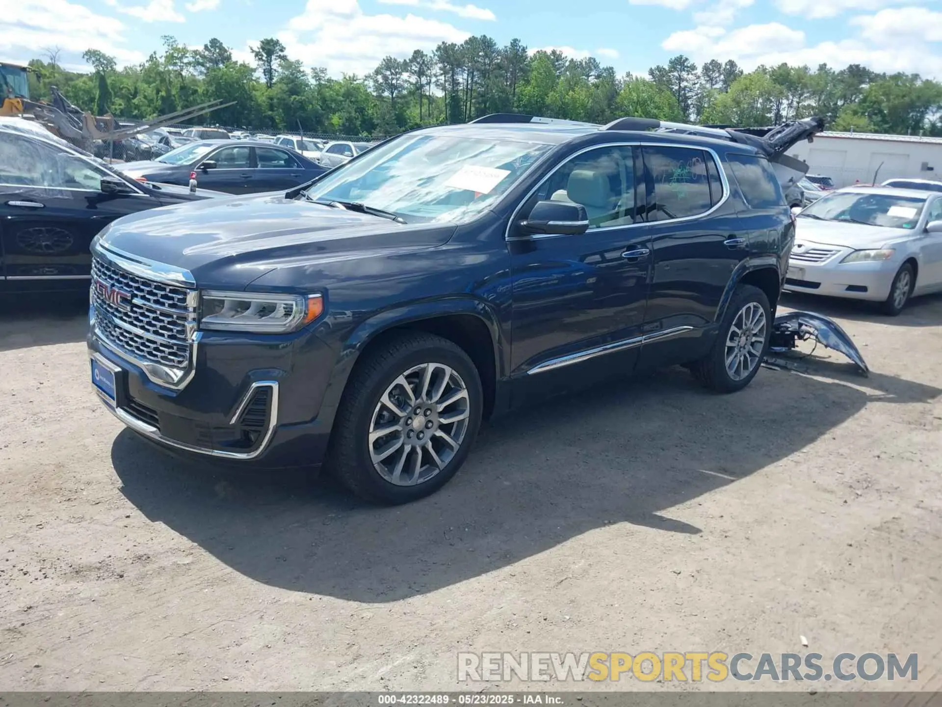 2 Photograph of a damaged car 1GKKNXLS0NZ168843 GMC ACADIA 2022