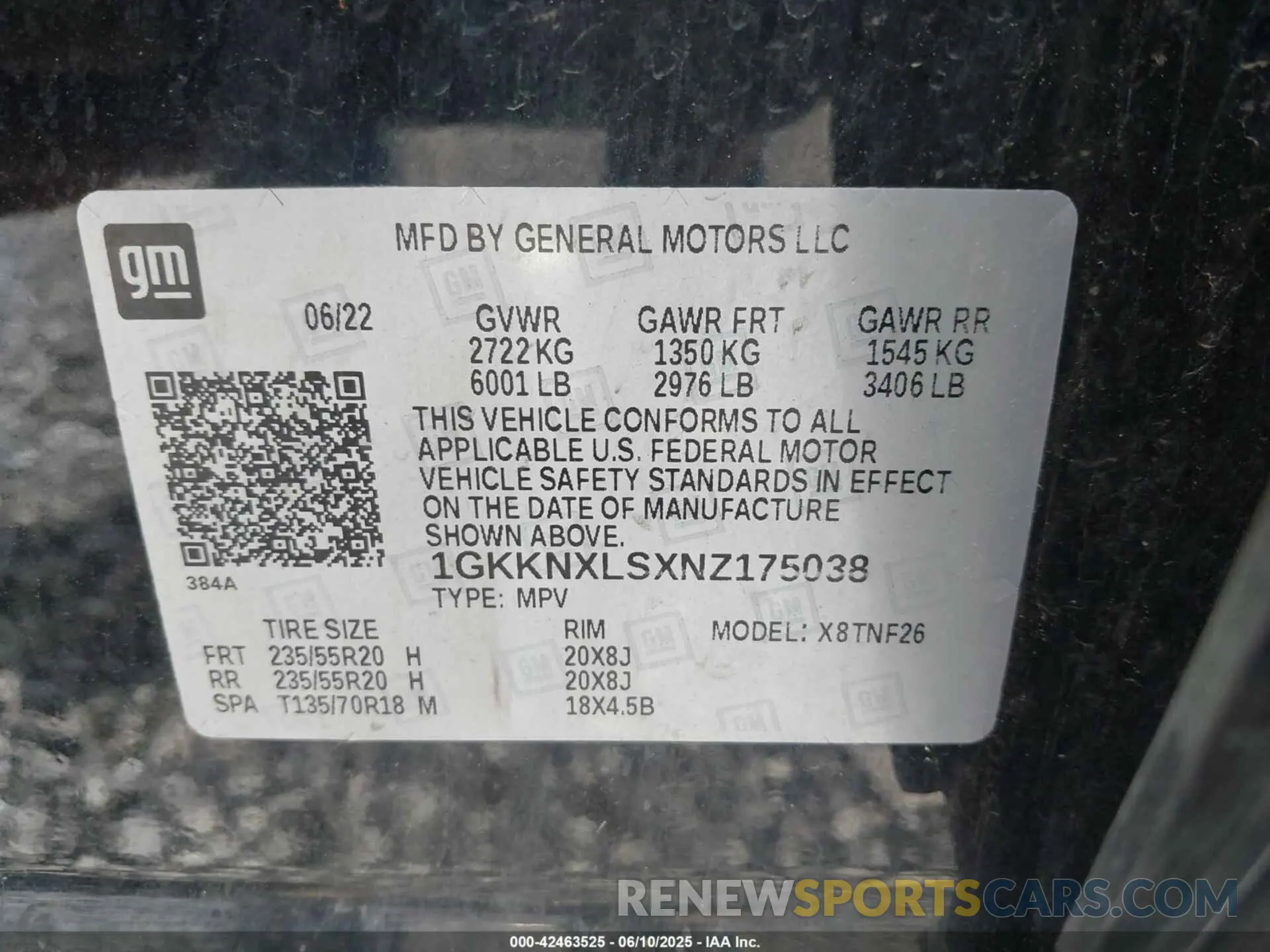9 Photograph of a damaged car 1GKKNXLSXNZ175038 GMC ACADIA 2022