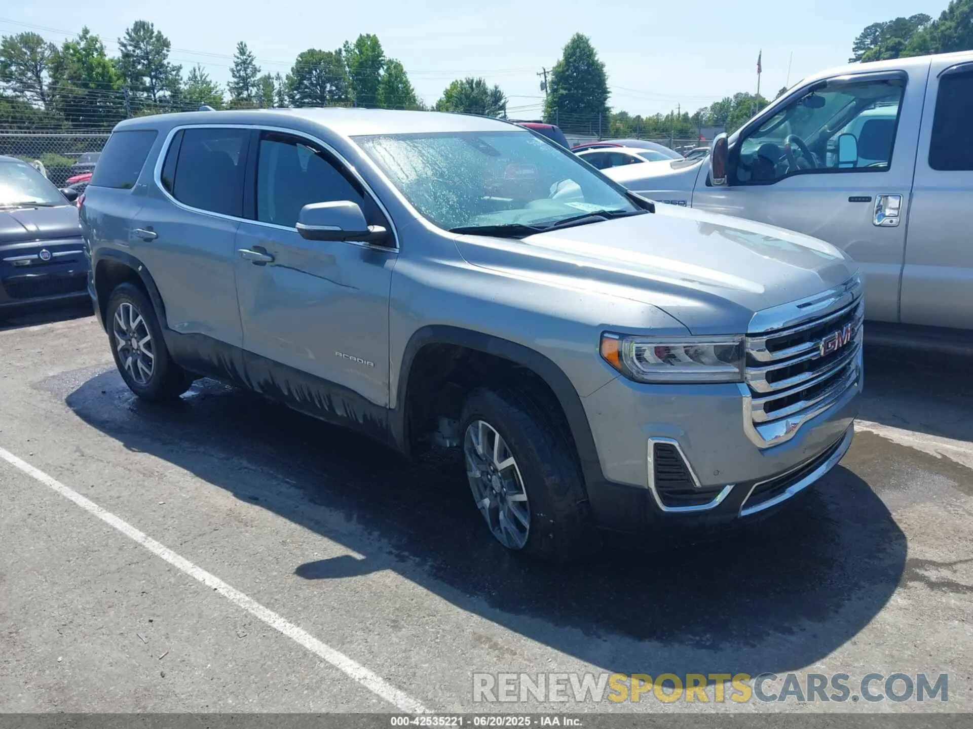 1 Photograph of a damaged car 1GKKNKL44PZ200362 GMC ACADIA 2023