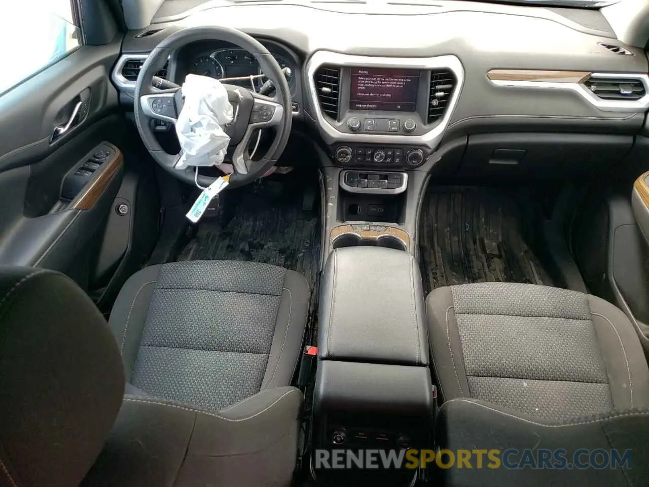 8 Photograph of a damaged car 1GKKNKL46PZ139337 GMC ACADIA 2023
