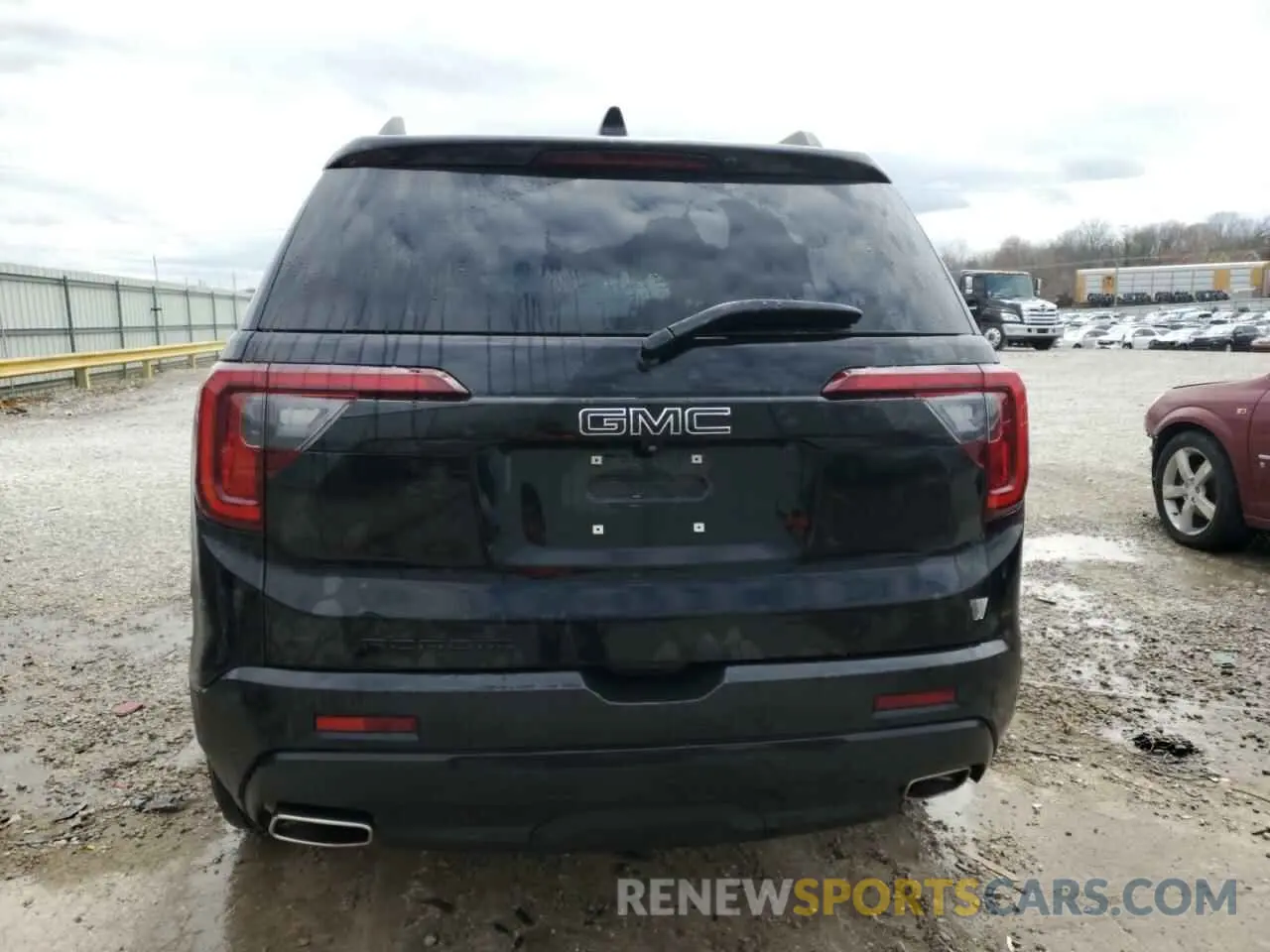 6 Photograph of a damaged car 1GKKNKL47PZ255355 GMC ACADIA 2023