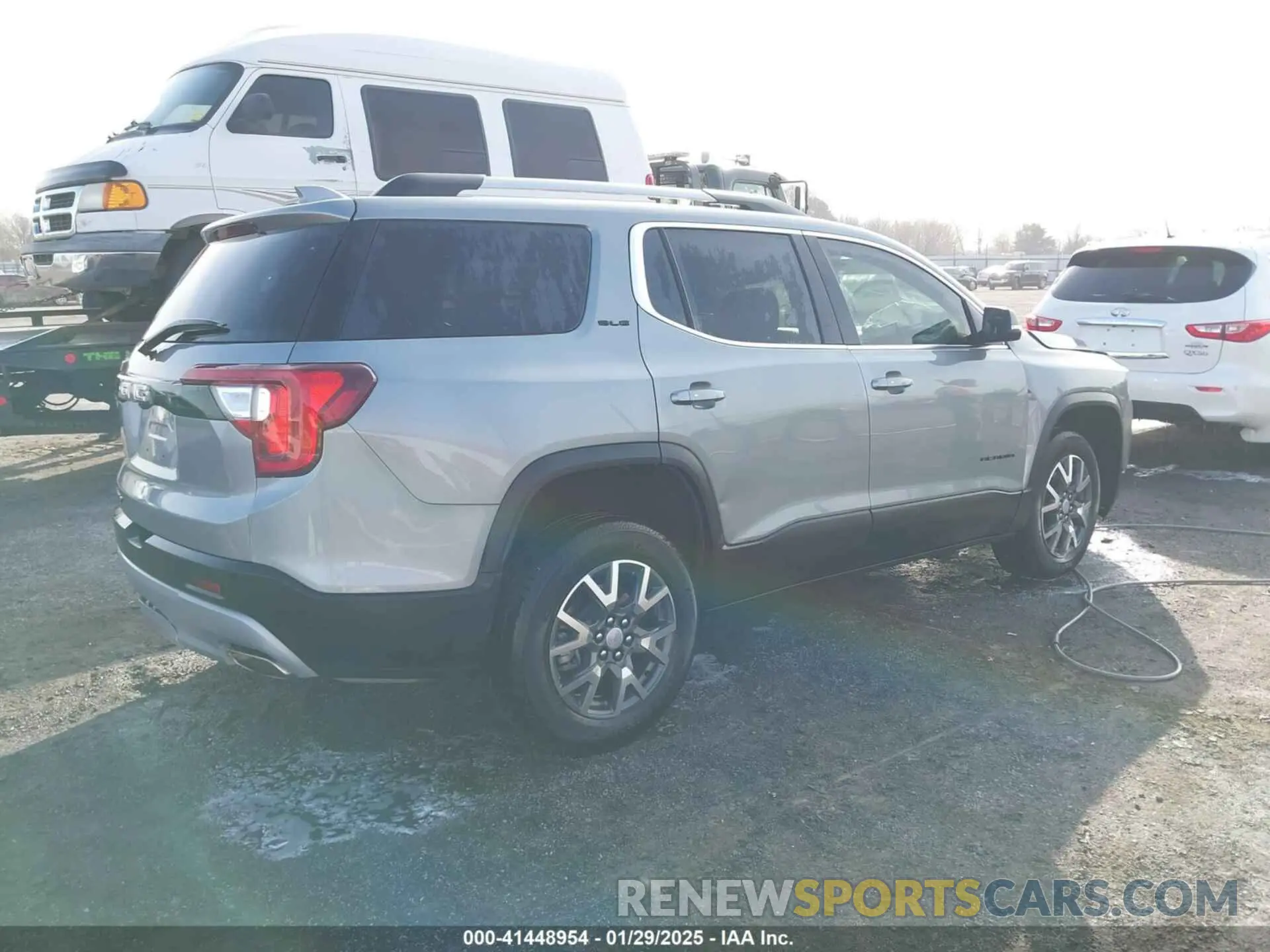 4 Фотография поврежденного автомобиля 1GKKNKL48PZ175594 GMC ACADIA 2023