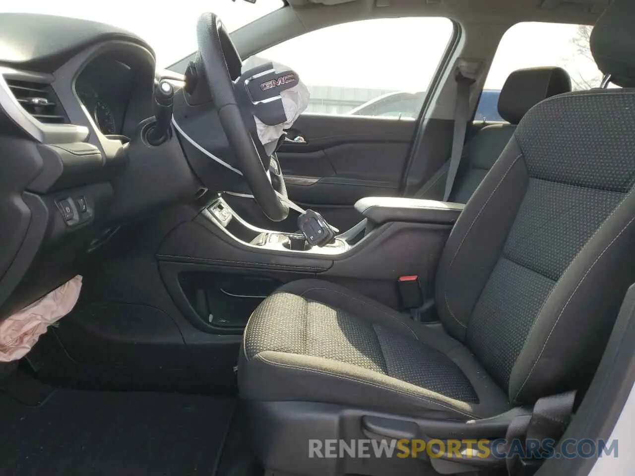 7 Фотография поврежденного автомобиля 1GKKNKL48PZ240282 GMC ACADIA 2023