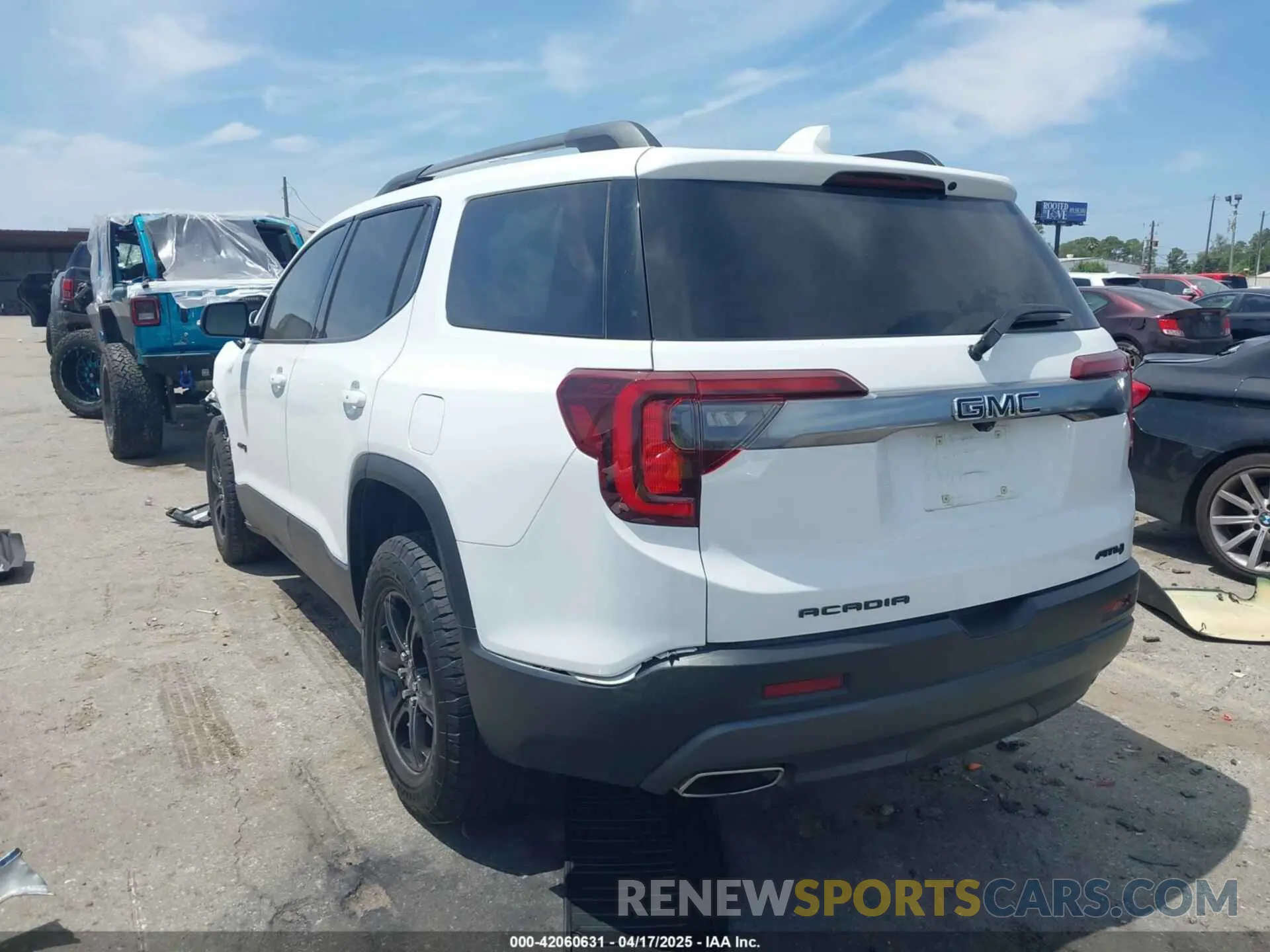 3 Photograph of a damaged car 1GKKNLLS1PZ248079 GMC ACADIA 2023