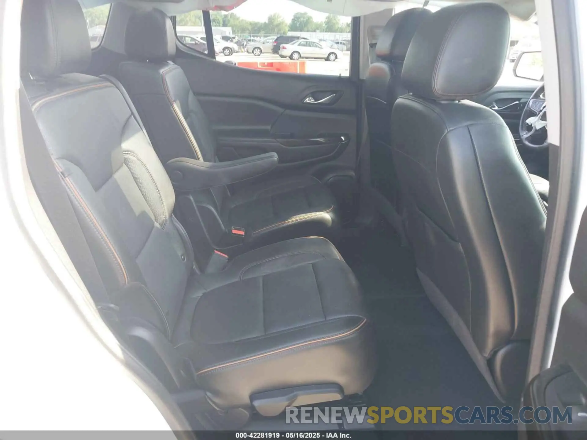 8 Photograph of a damaged car 1GKKNLLS7PZ244277 GMC ACADIA 2023