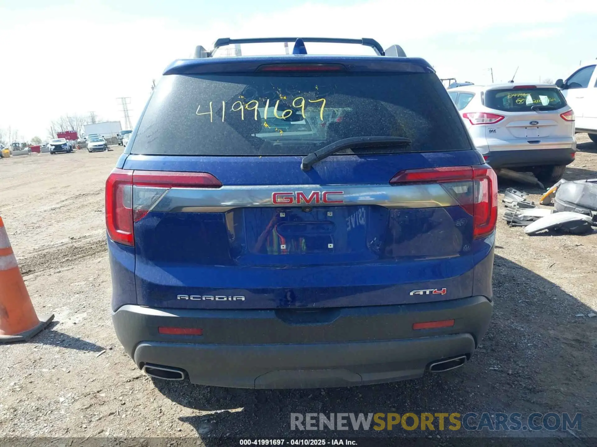 16 Photograph of a damaged car 1GKKNLLSXPZ251675 GMC ACADIA 2023