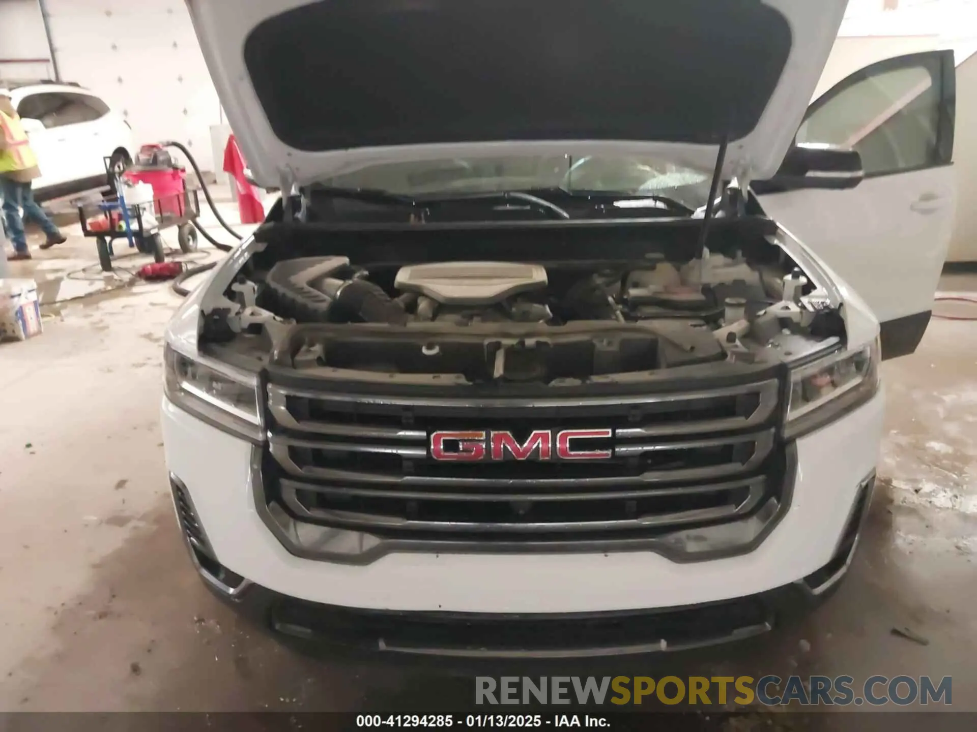 10 Photograph of a damaged car 1GKKNLLSXPZ256200 GMC ACADIA 2023