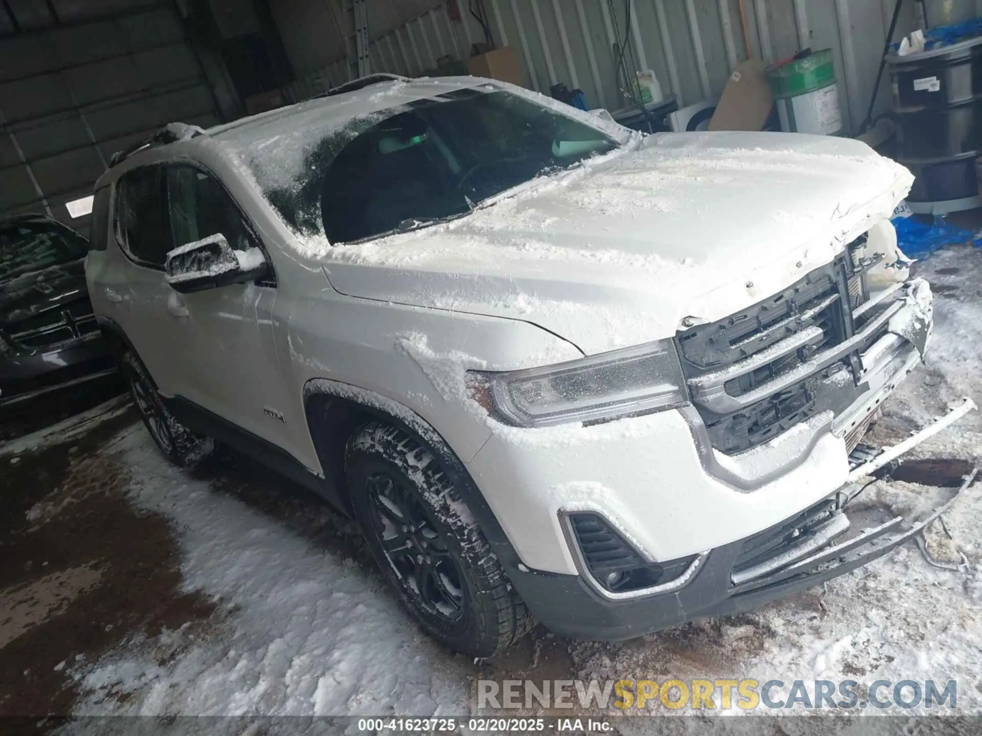 1 Photograph of a damaged car 1GKKNLLSXPZ256696 GMC ACADIA 2023