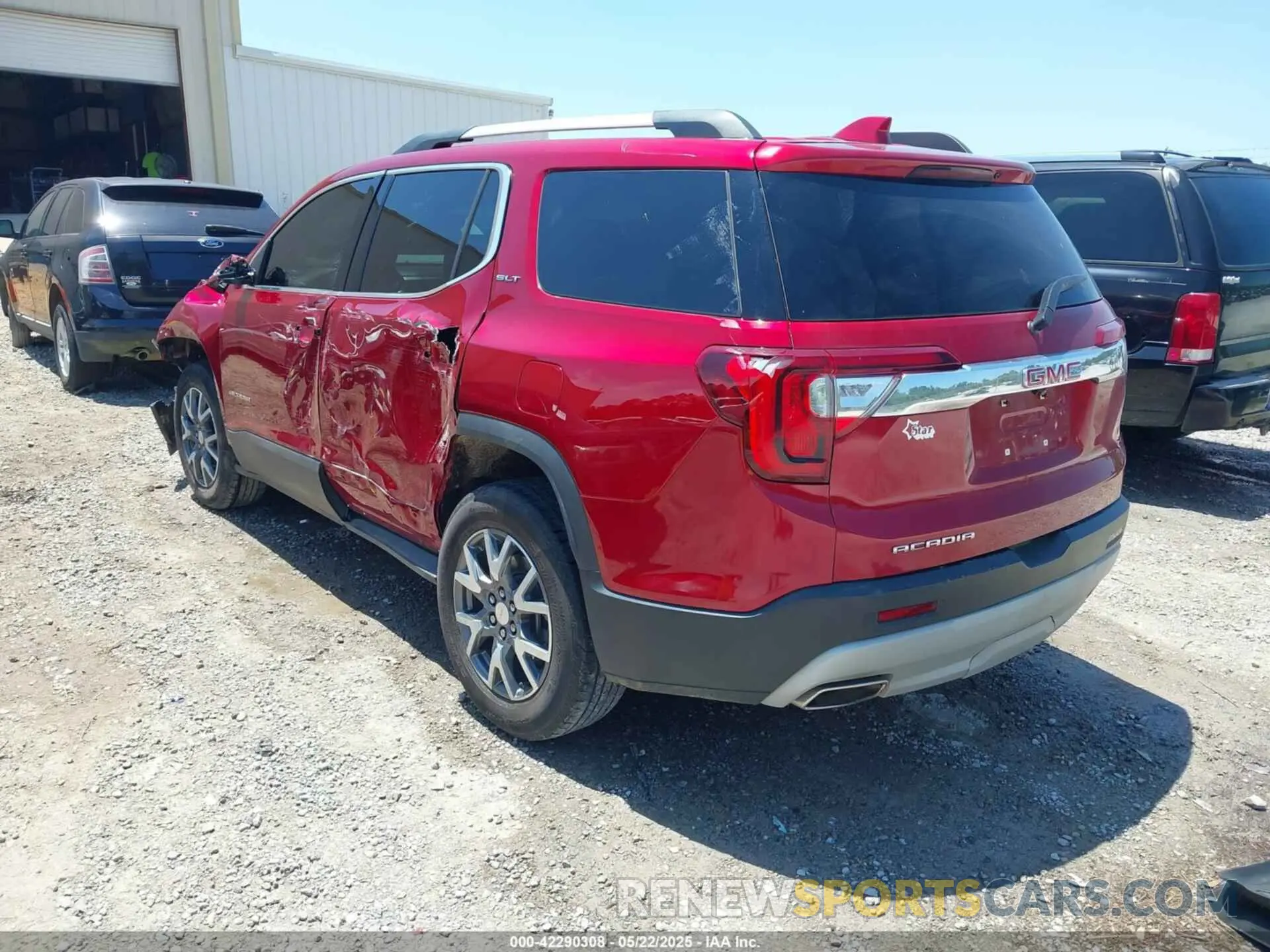 3 Фотография поврежденного автомобиля 1GKKNML41PZ226123 GMC ACADIA 2023