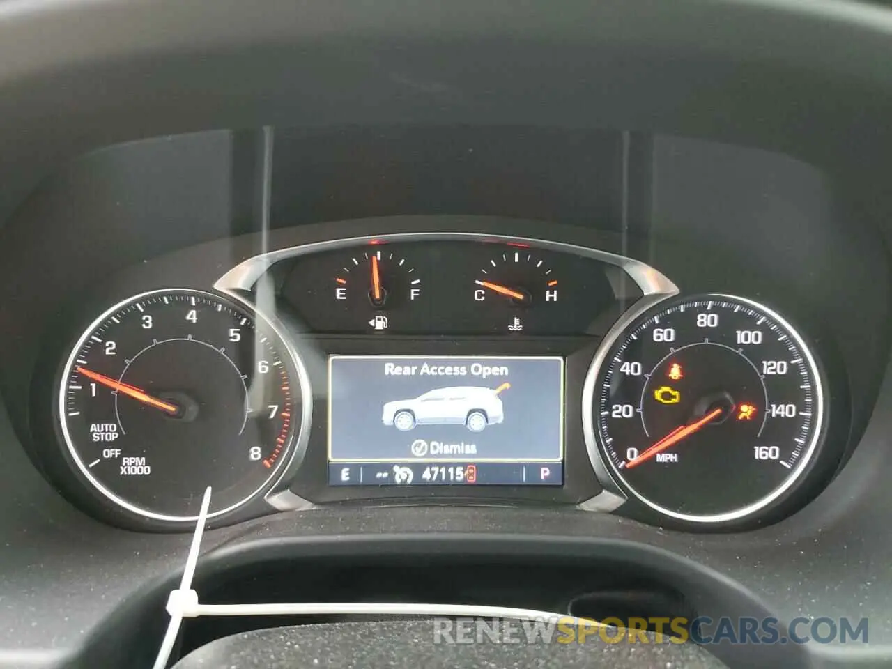 9 Photograph of a damaged car 1GKKNML44PZ259150 GMC ACADIA 2023