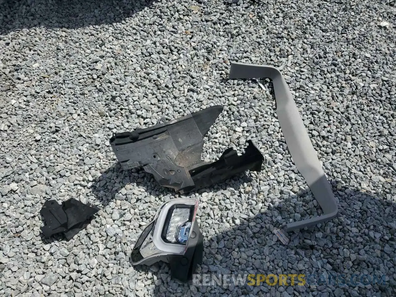13 Фотография поврежденного автомобиля 1GKKNML46PZ155713 GMC ACADIA 2023