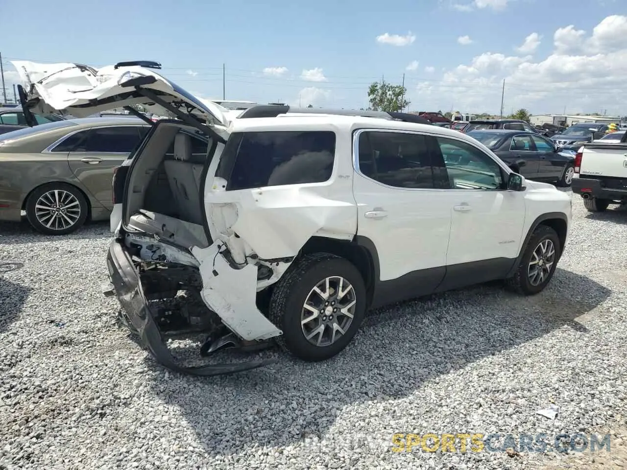 3 Фотография поврежденного автомобиля 1GKKNML46PZ155713 GMC ACADIA 2023