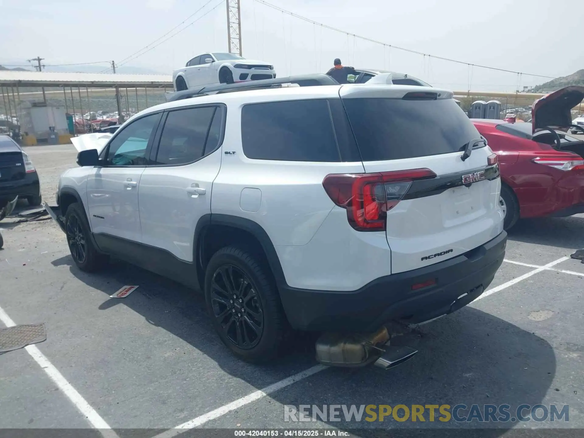 3 Photograph of a damaged car 1GKKNML49PZ252503 GMC ACADIA 2023