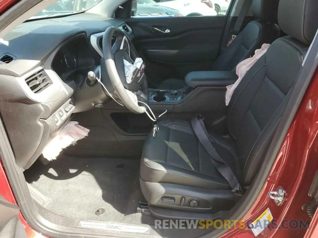 7 Photograph of a damaged car 1GKKNMLS1PZ261100 GMC ACADIA 2023