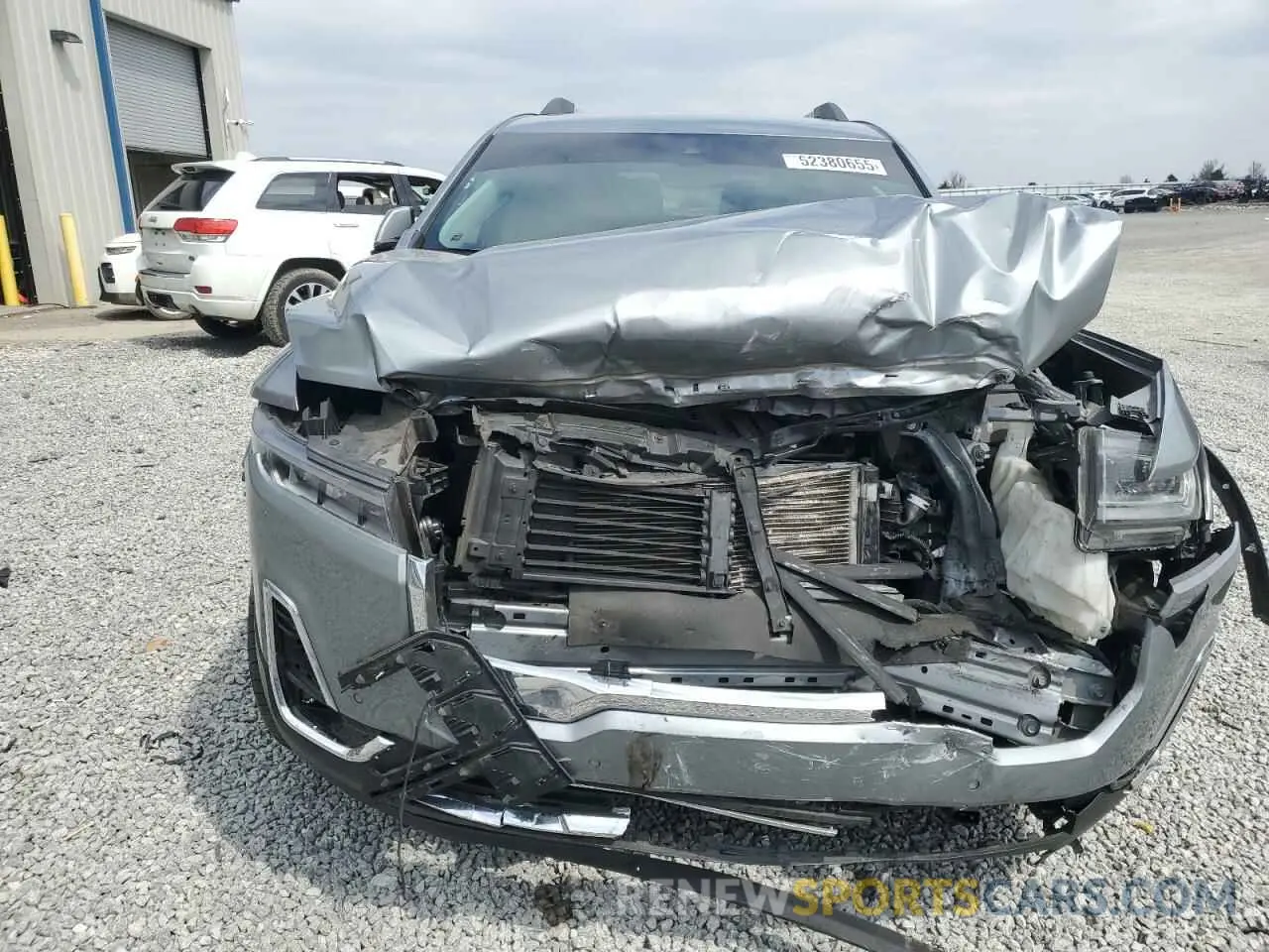 5 Photograph of a damaged car 1GKKNMLS2PZ145808 GMC ACADIA 2023