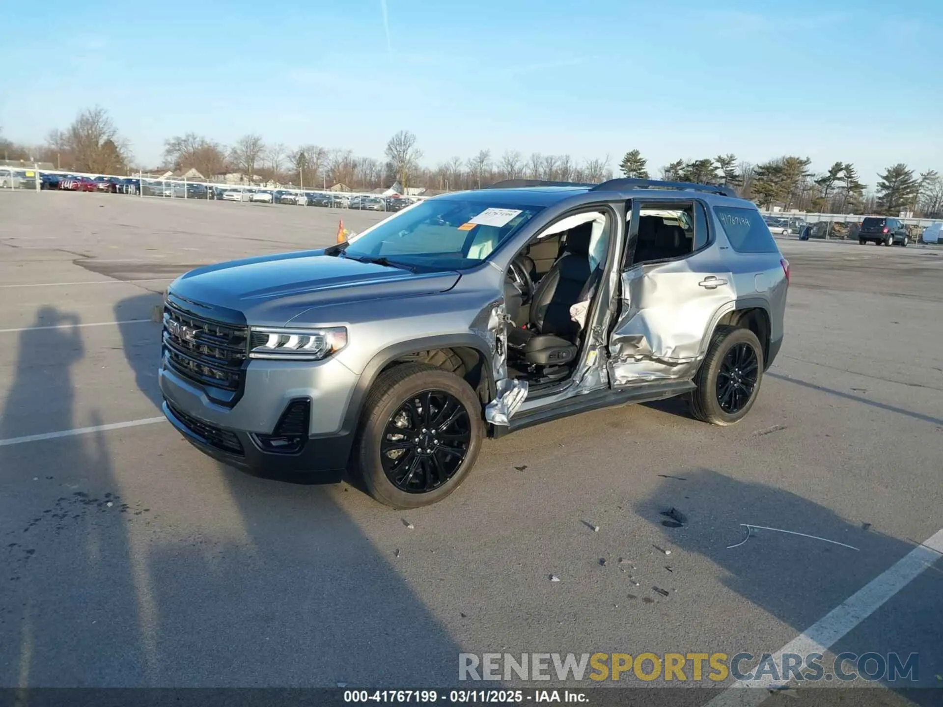 2 Photograph of a damaged car 1GKKNMLS8PZ212914 GMC ACADIA 2023