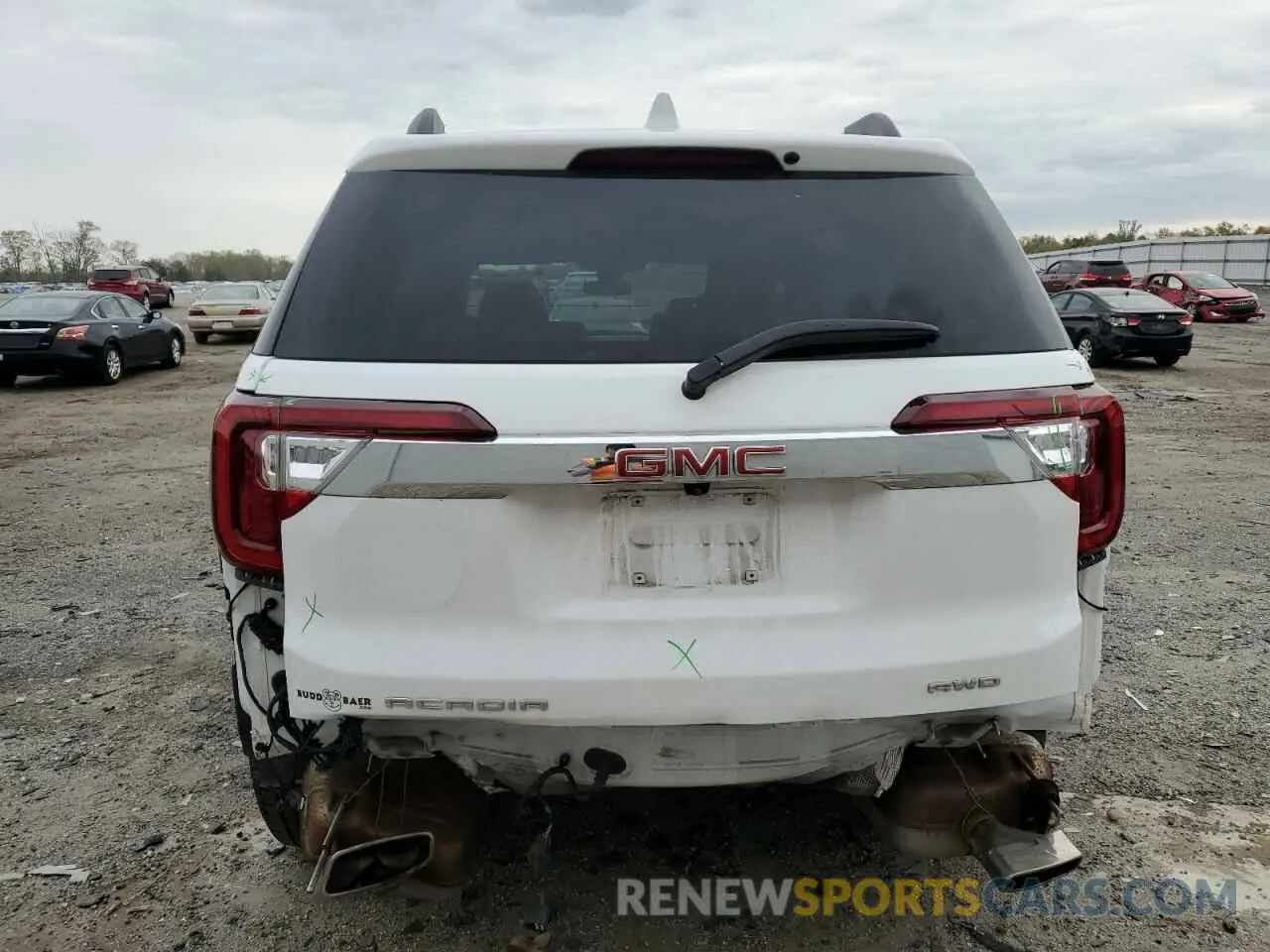 6 Photograph of a damaged car 1GKKNRL41PZ238009 GMC ACADIA 2023
