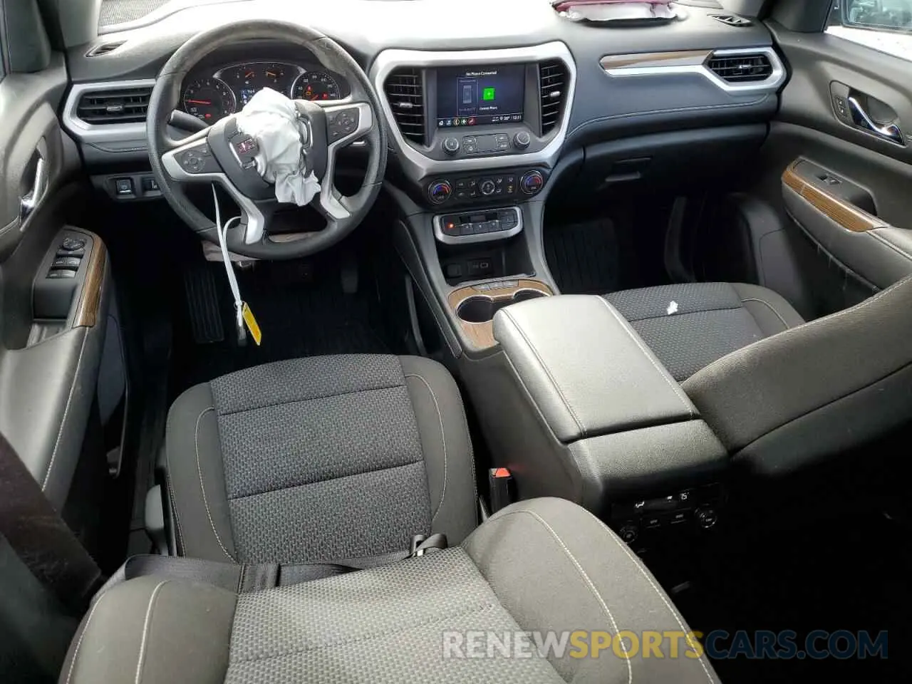 8 Фотография поврежденного автомобиля 1GKKNRL44PZ264636 GMC ACADIA 2023