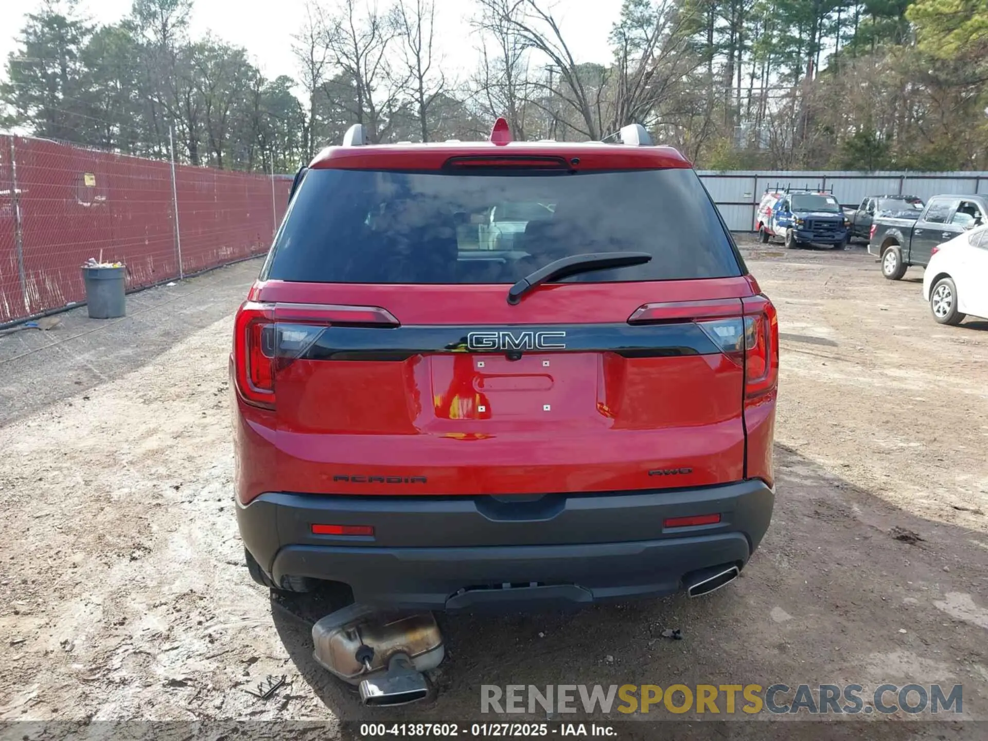 16 Photograph of a damaged car 1GKKNUL40PZ167839 GMC ACADIA 2023