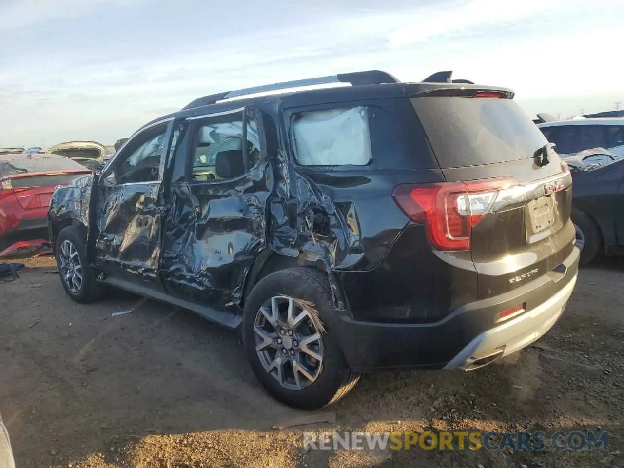 2 Фотография поврежденного автомобиля 1GKKNUL43PZ253209 GMC ACADIA 2023