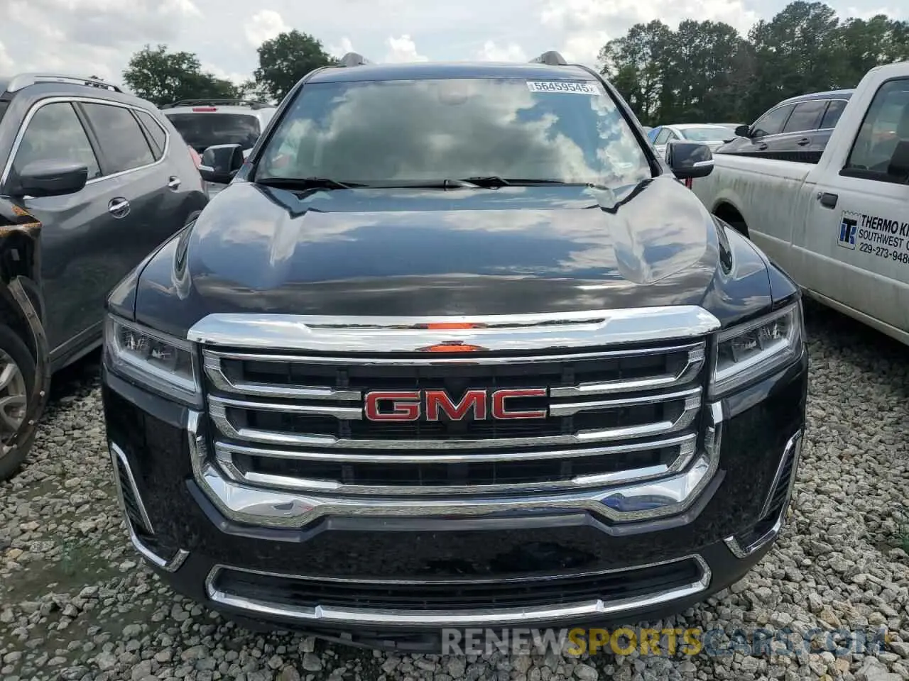 5 Photograph of a damaged car 1GKKNUL46PZ173578 GMC ACADIA 2023
