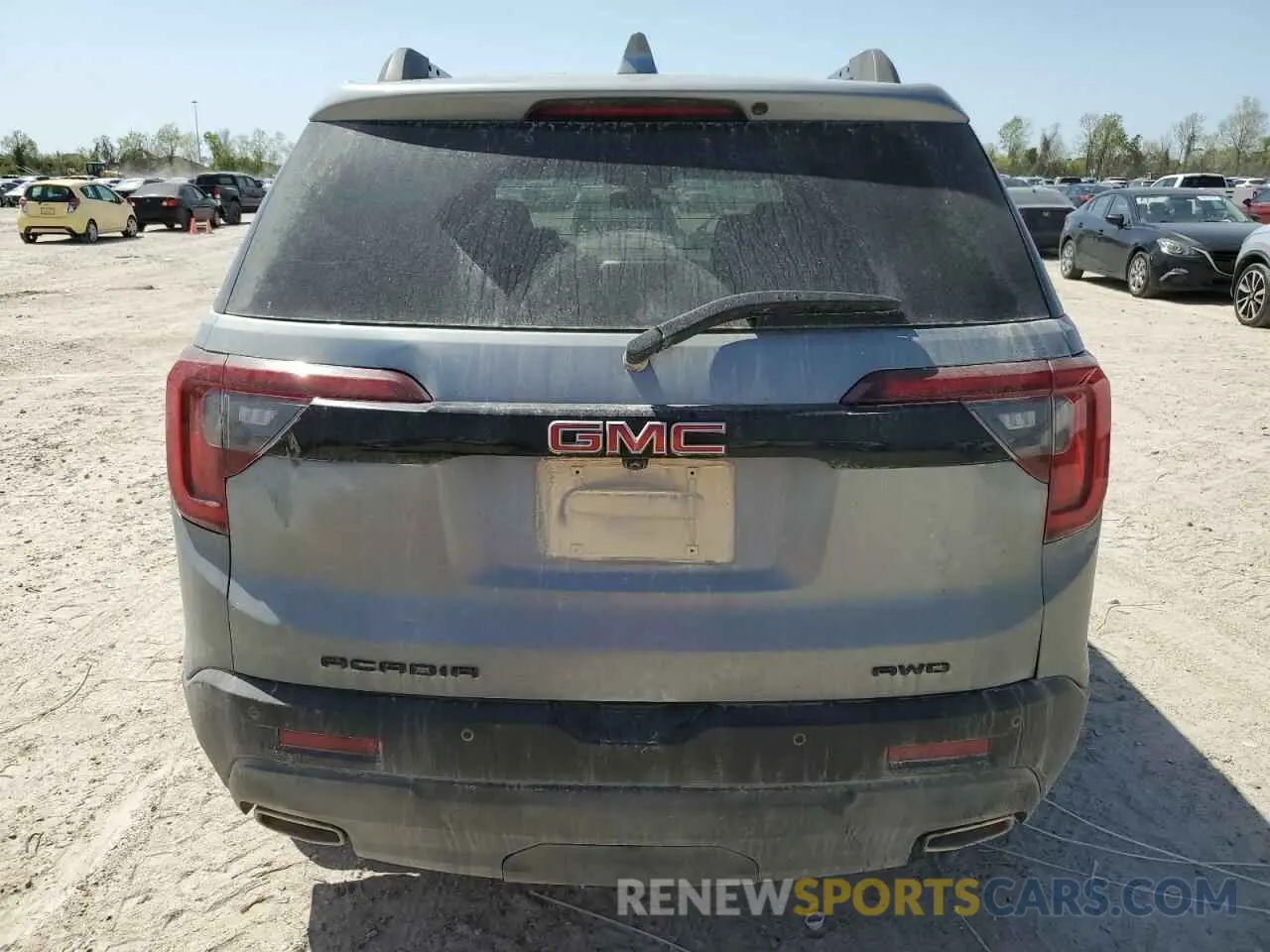 6 Photograph of a damaged car 1GKKNUL48PZ120798 GMC ACADIA 2023