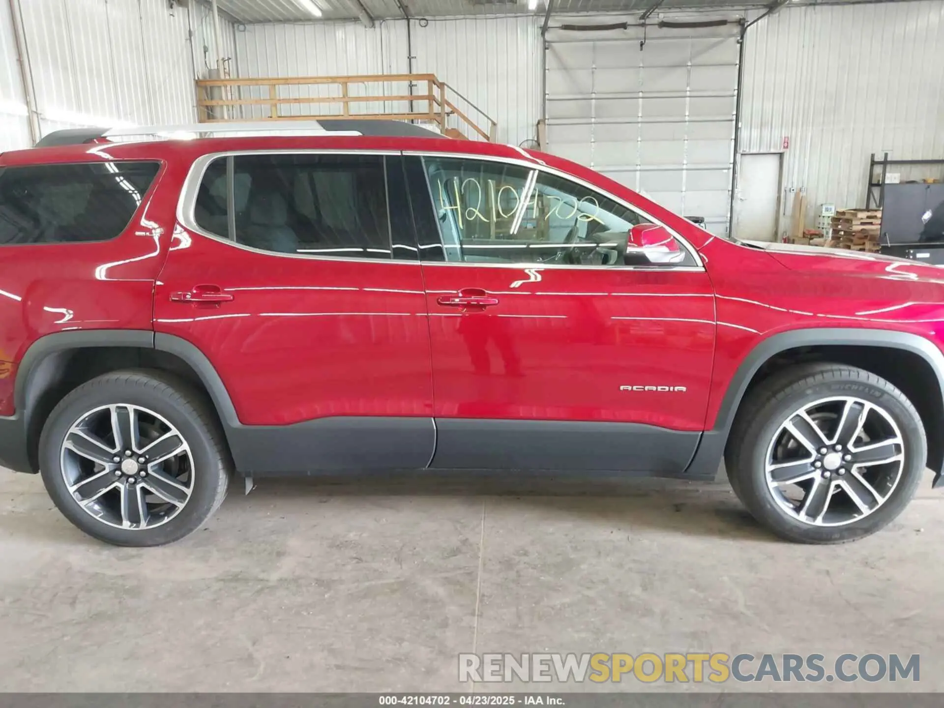 14 Photograph of a damaged car 1GKKNULS2PZ220880 GMC ACADIA 2023