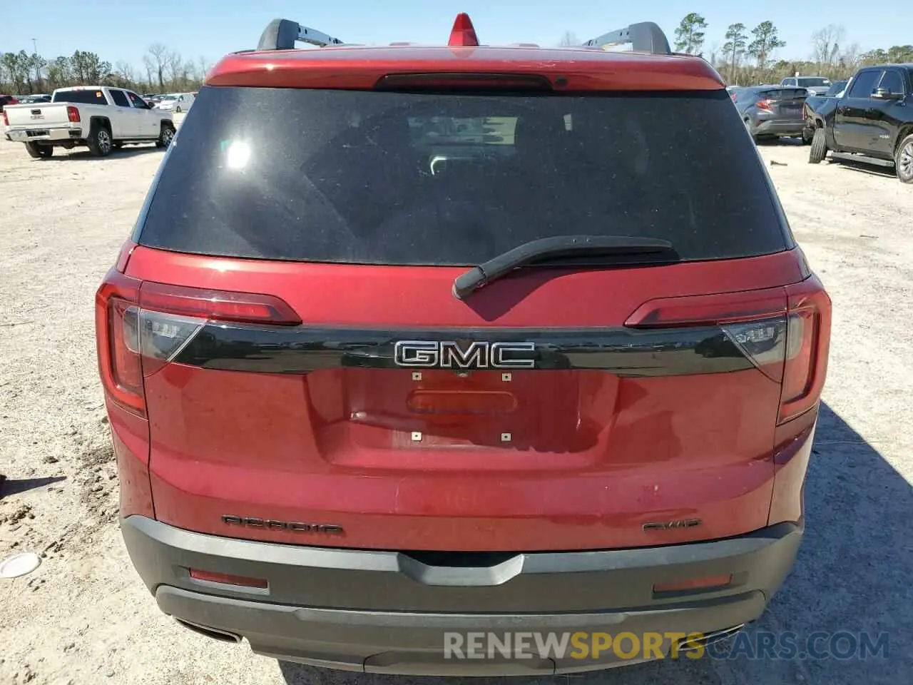 6 Photograph of a damaged car 1GKKNULS6PZ243272 GMC ACADIA 2023
