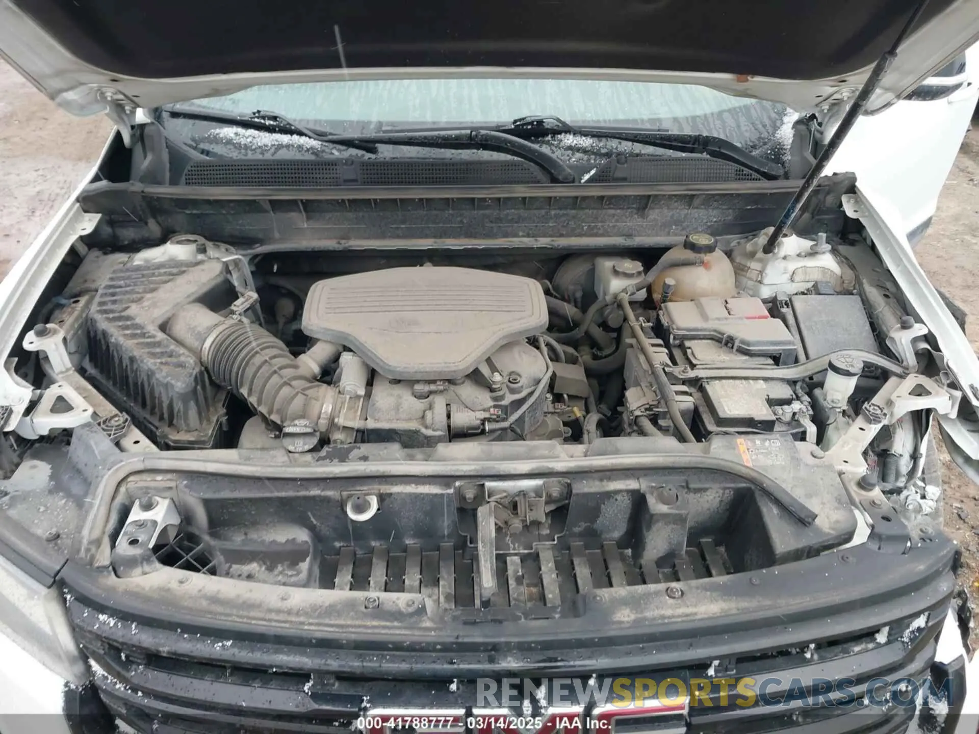 10 Photograph of a damaged car 1GKKNULSXPZ110790 GMC ACADIA 2023
