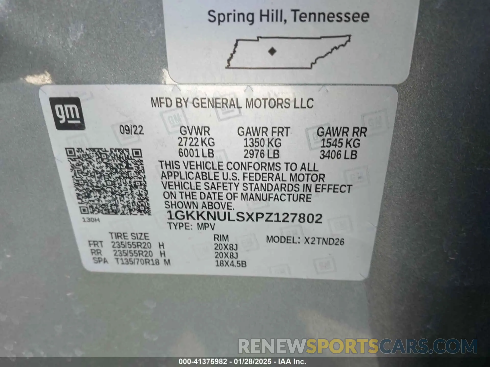 9 Photograph of a damaged car 1GKKNULSXPZ127802 GMC ACADIA 2023