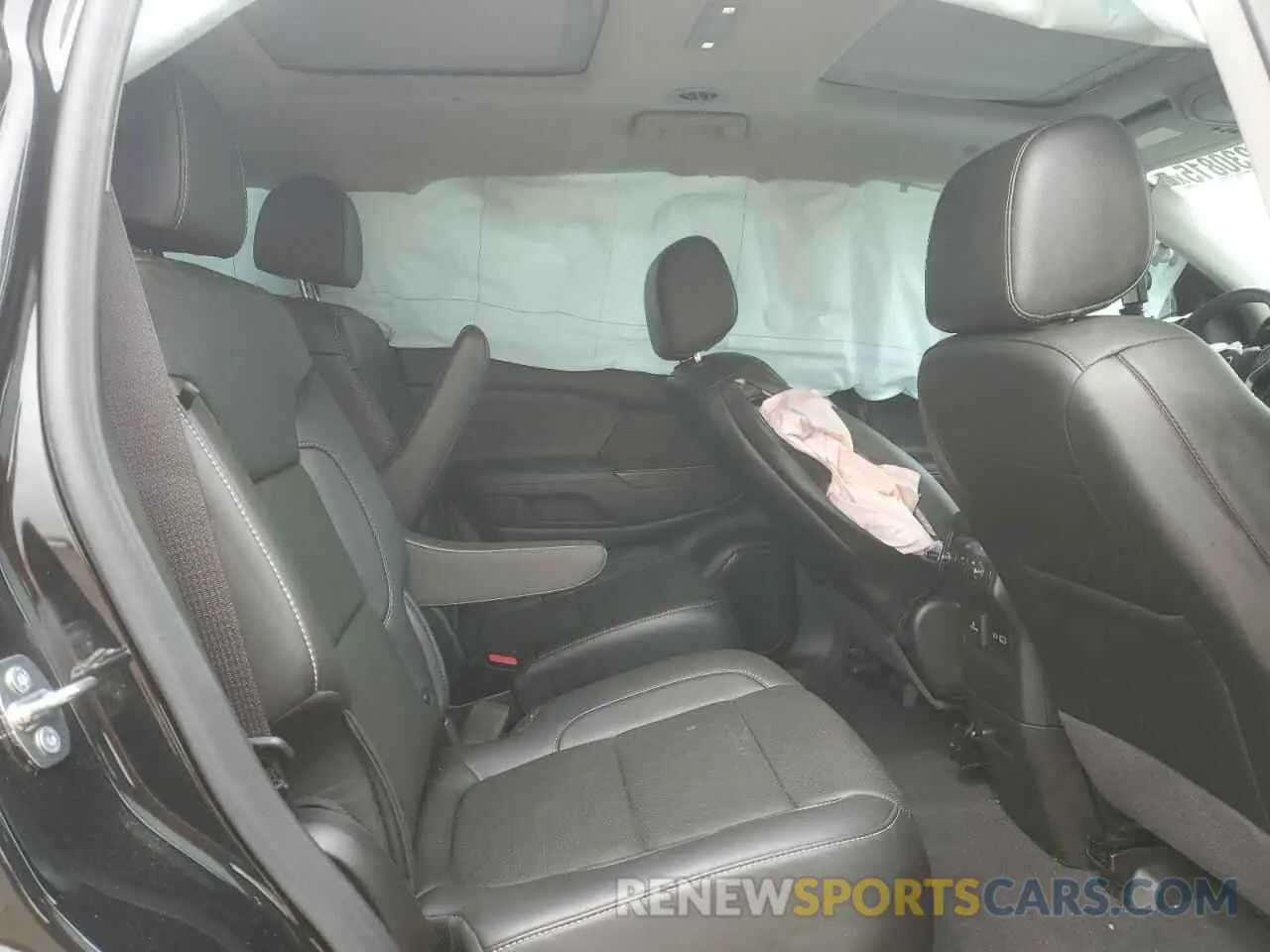 12 Фотография поврежденного автомобиля 1GKKNULSXPZ259636 GMC ACADIA 2023