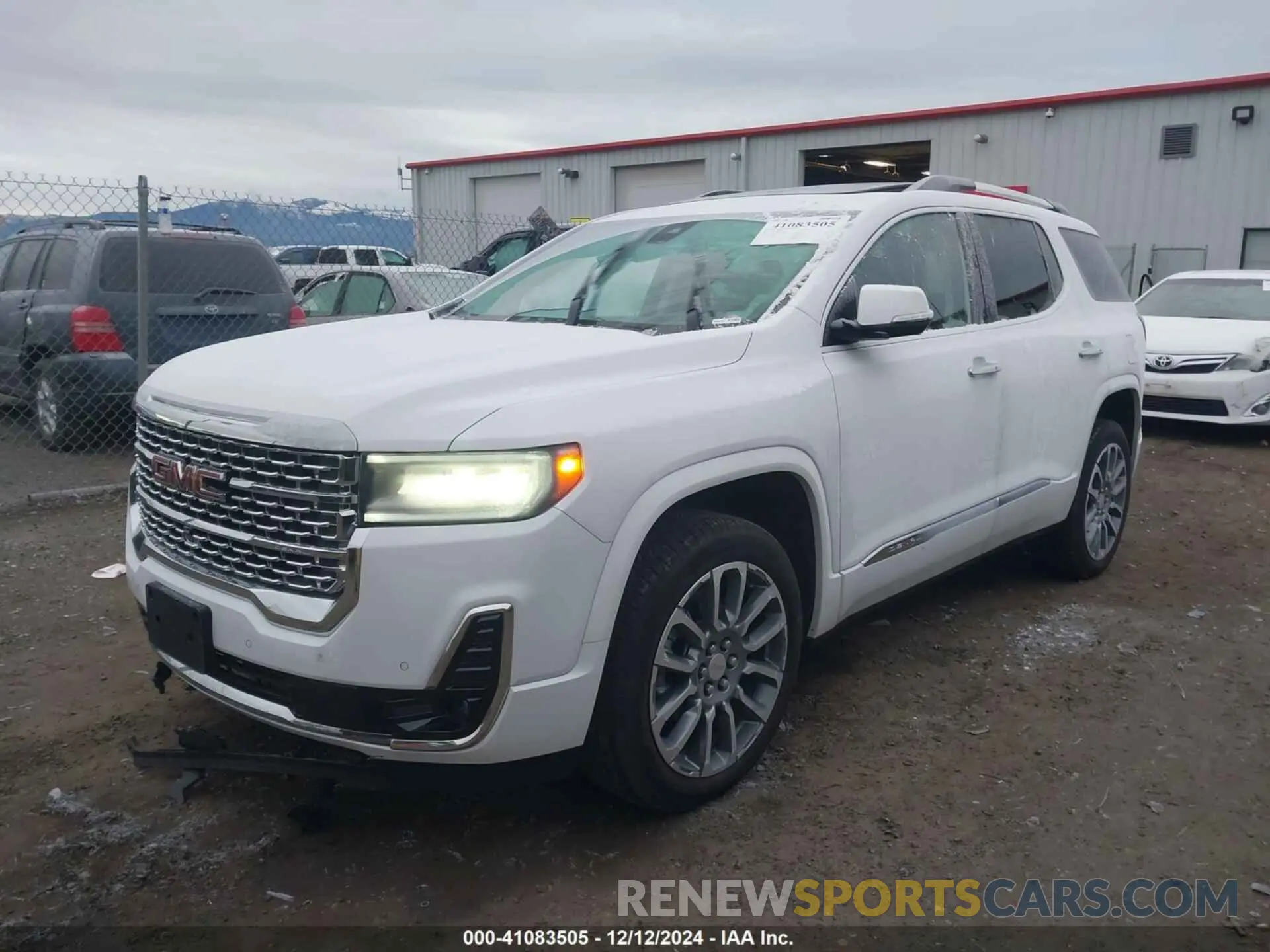 2 Фотография поврежденного автомобиля 1GKKNXLS8PZ246062 GMC ACADIA 2023