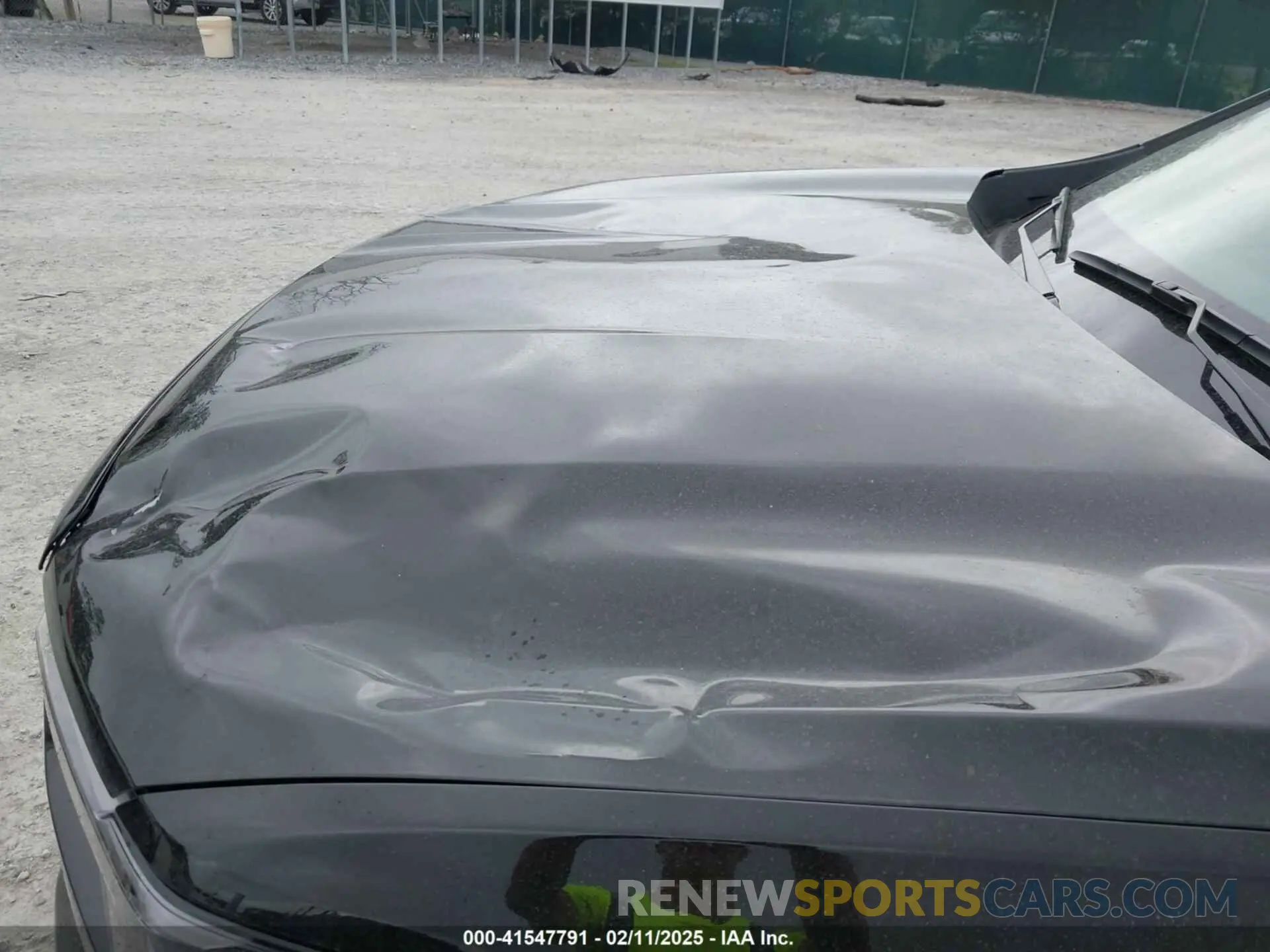19 Photograph of a damaged car 1GKENKKS5RJ231201 GMC ACADIA 2024
