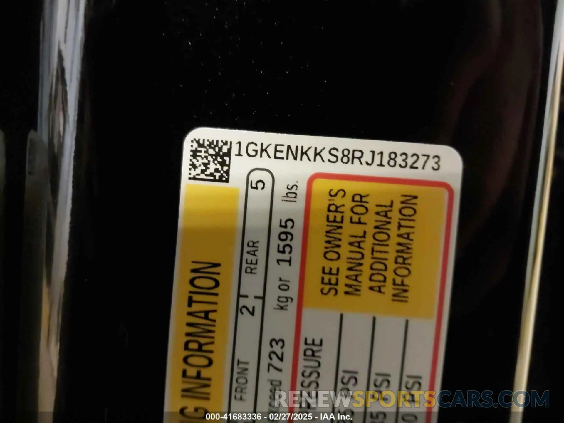 9 Photograph of a damaged car 1GKENKKS8RJ183273 GMC ACADIA 2024