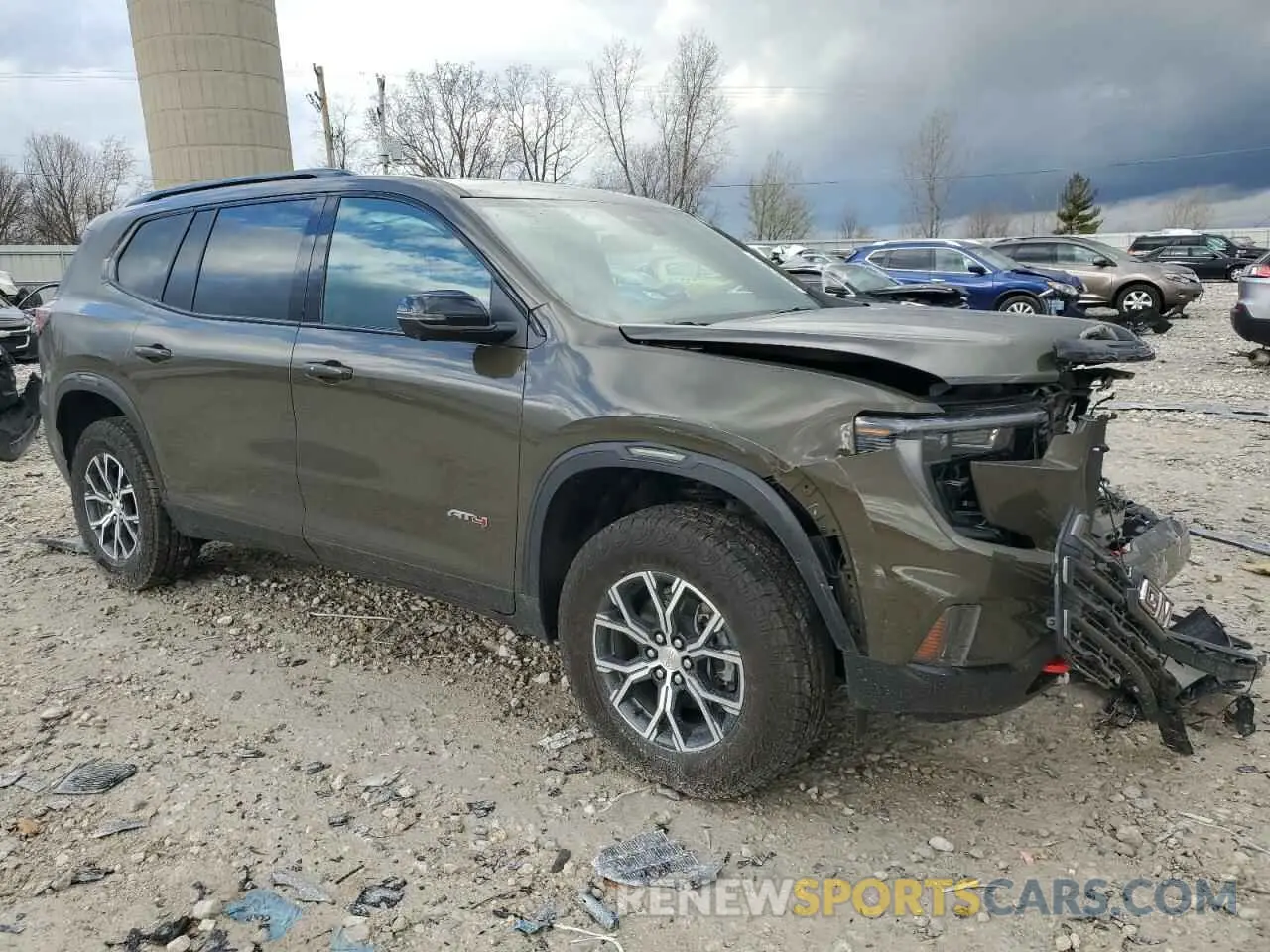 4 Photograph of a damaged car 1GKENPKS1RJ200931 GMC ACADIA 2024