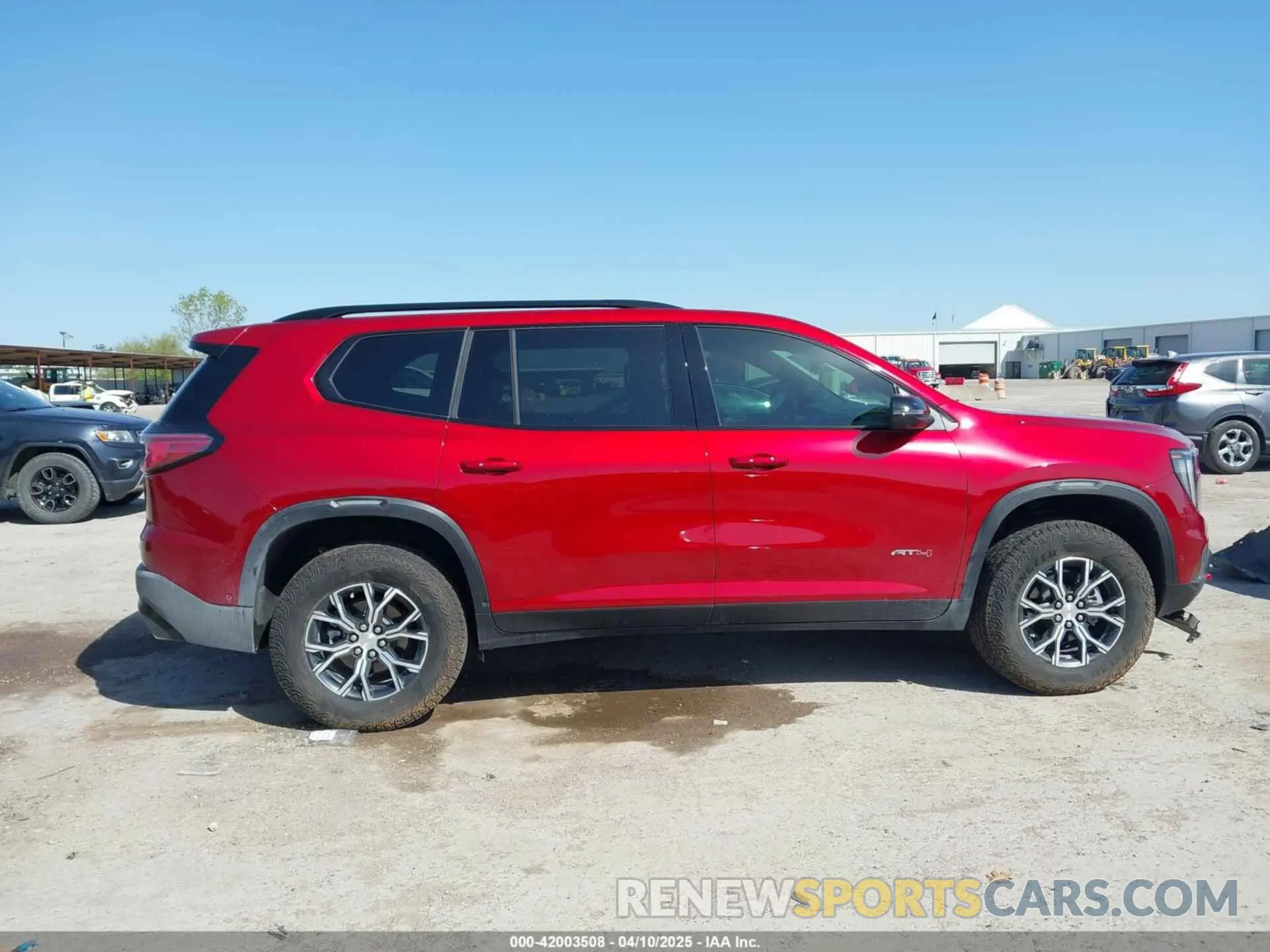 13 Photograph of a damaged car 1GKENPKSXRJ162809 GMC ACADIA 2024