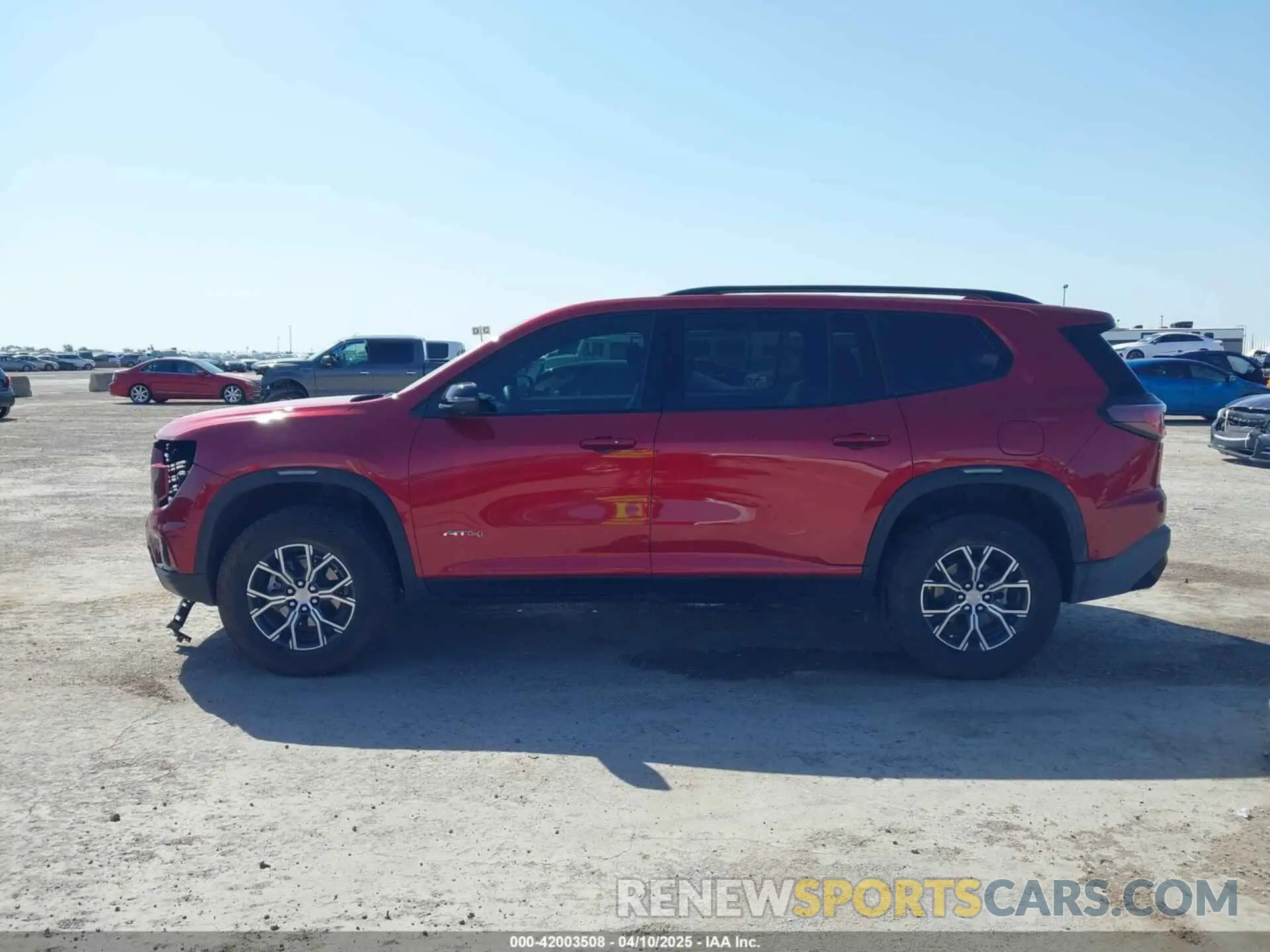 14 Photograph of a damaged car 1GKENPKSXRJ162809 GMC ACADIA 2024