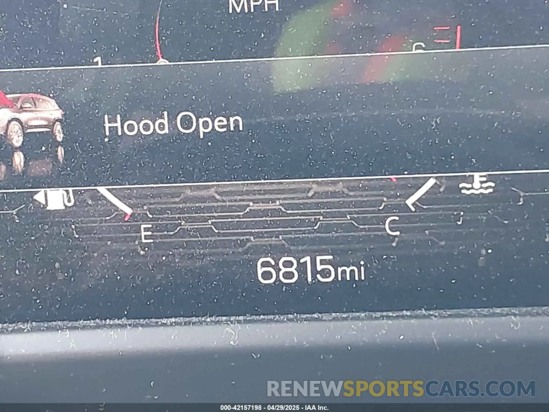 15 Photograph of a damaged car 1GKENPKSXRJ216934 GMC ACADIA 2024