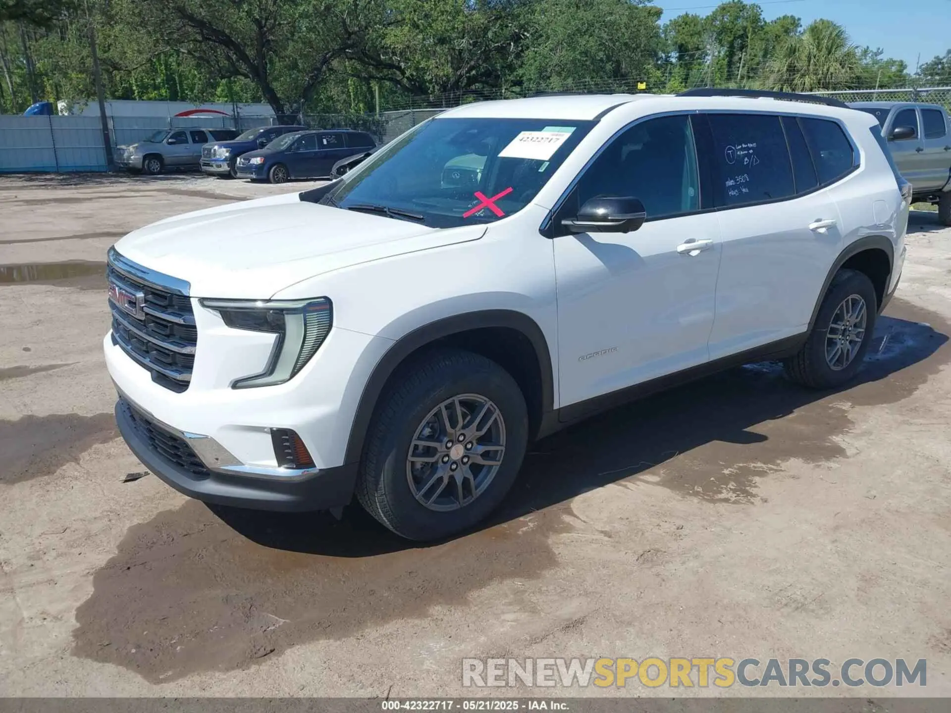 2 Фотография поврежденного автомобиля 1GKENKRS5SJ155605 GMC ACADIA 2025