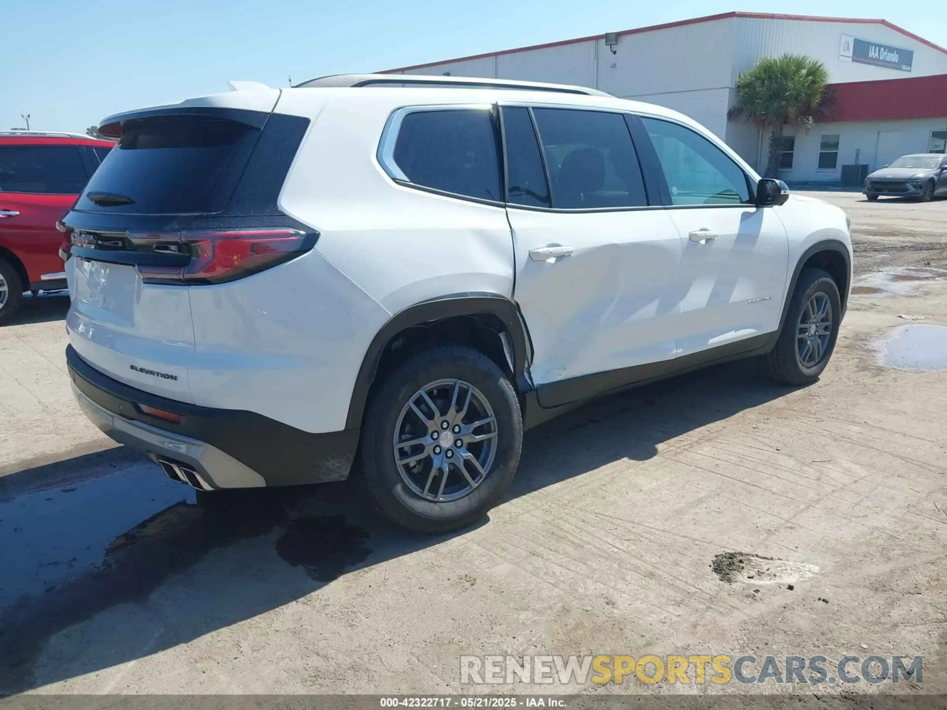 4 Фотография поврежденного автомобиля 1GKENKRS5SJ155605 GMC ACADIA 2025